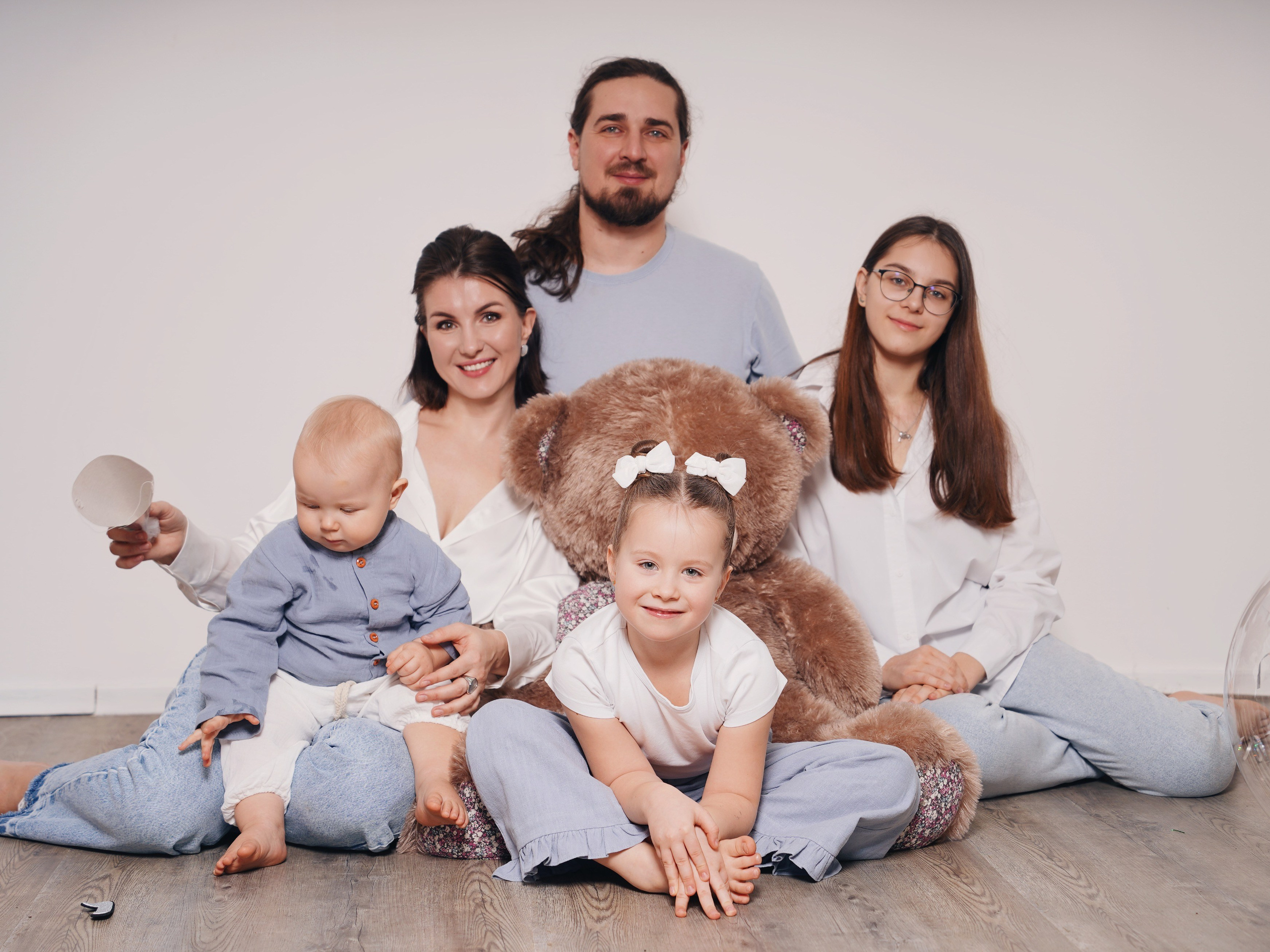 Грише 1 годик. Семейная съёмка в моей студии. Событийный фотограф Анна Курникова