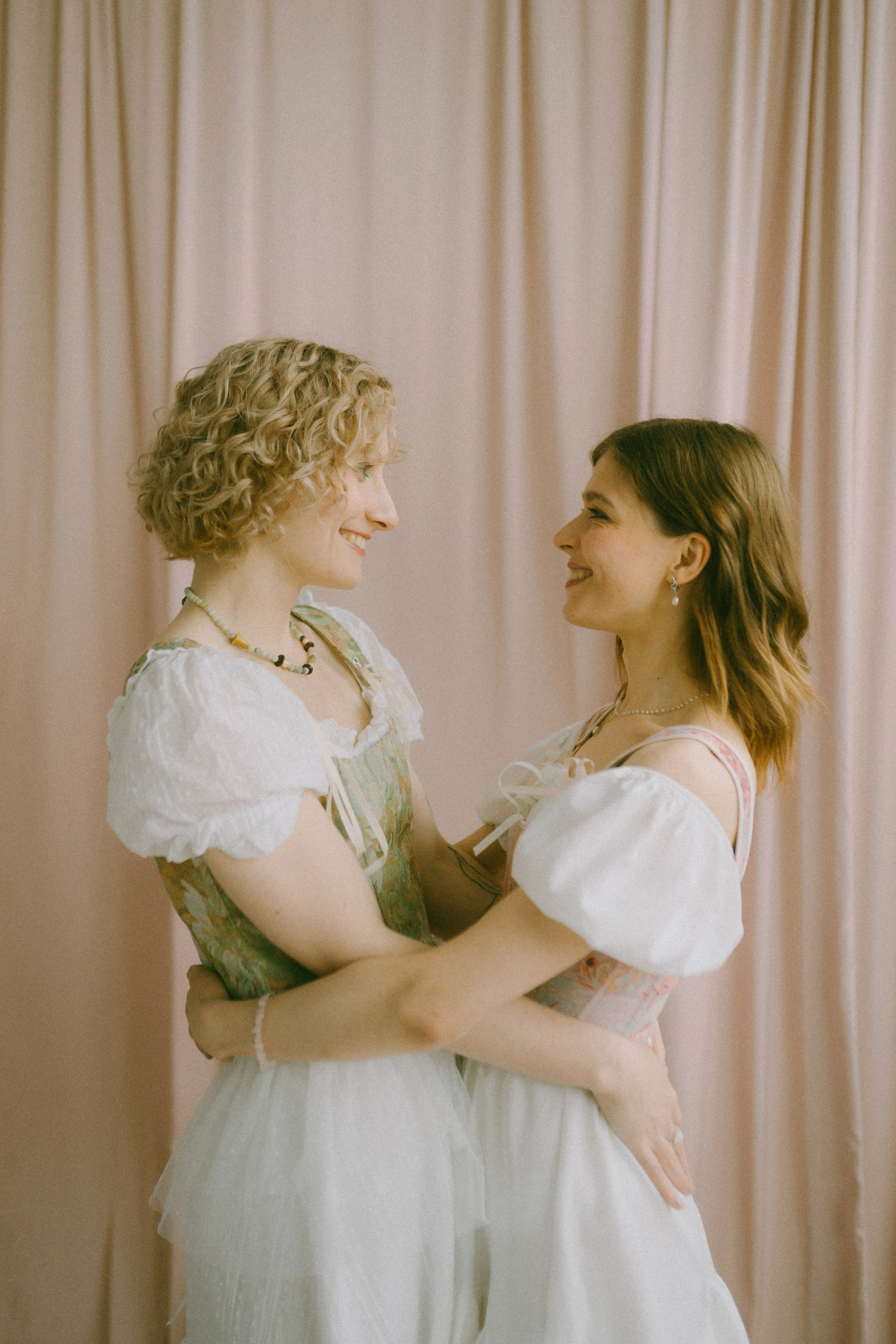 Ксюша, Леона и Василиса. Портретный фотограф в Москве Ефанова Ульяна. Женский портрет