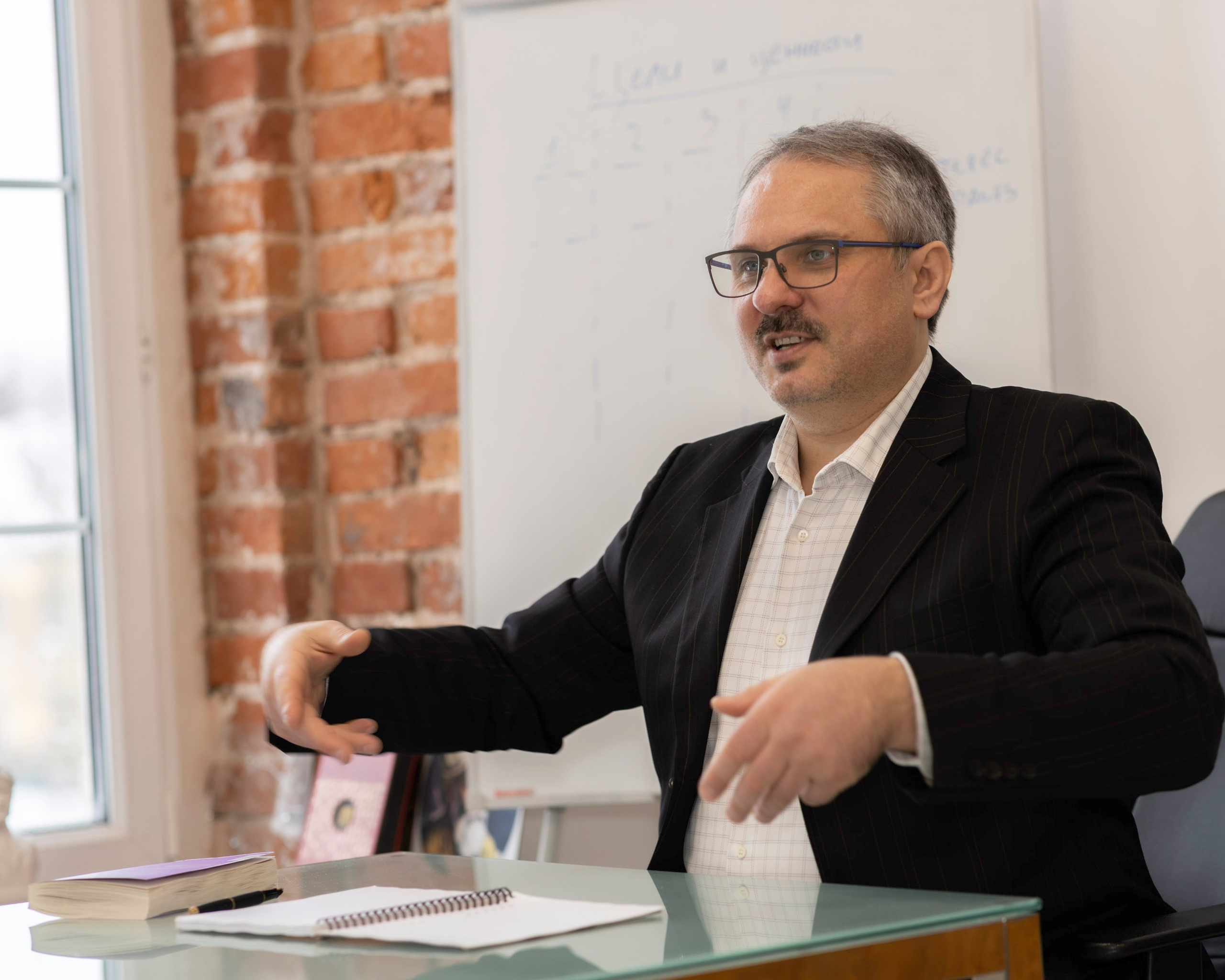 БИЗНЕС ПОРТРЕТ. Визуальная упаковка брендов и проектов через фото и видеопроизводство