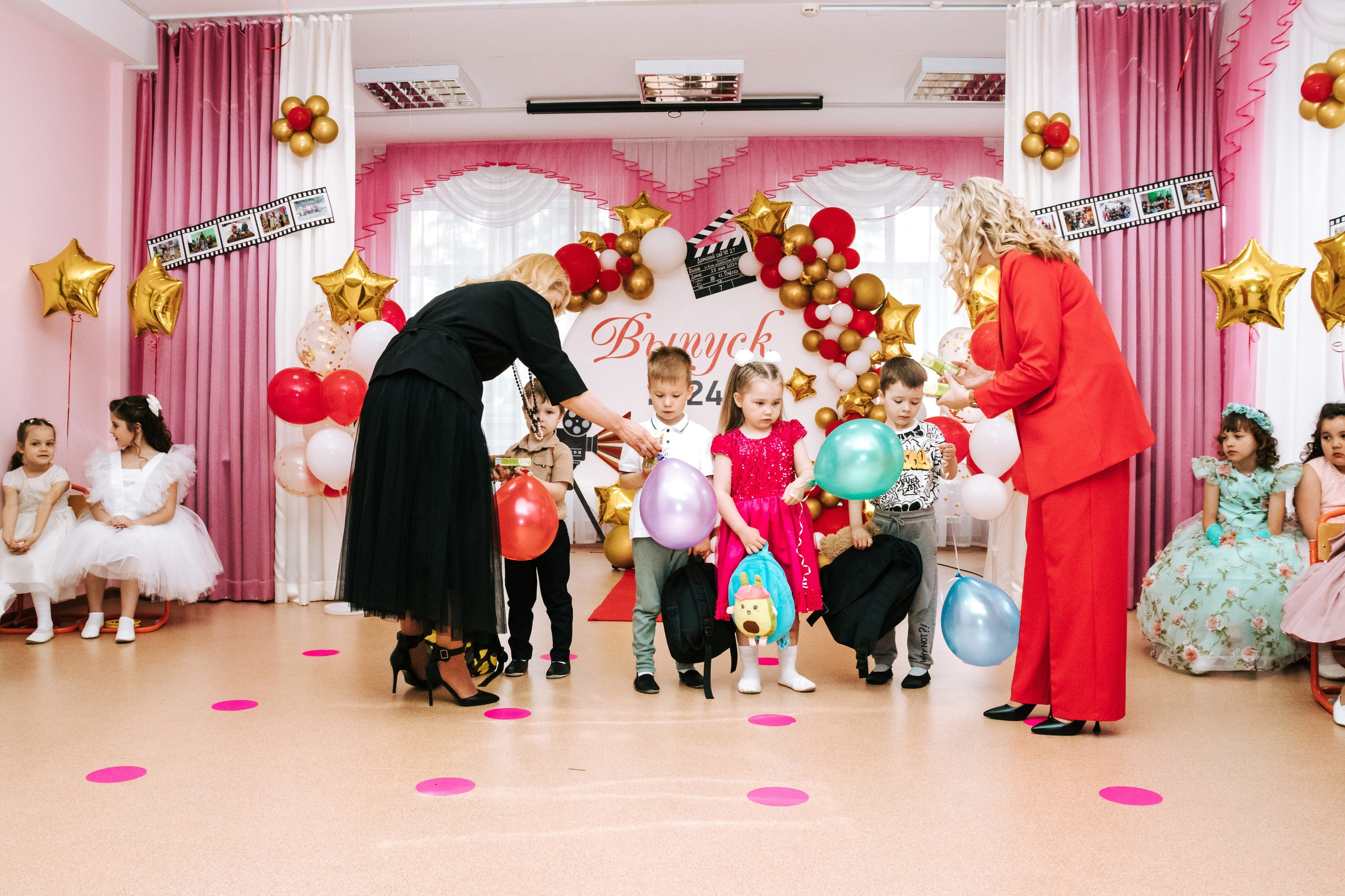 Фотограф на выпускной Детского сада Томск. Фотограф в Томске Дарья Пучкина