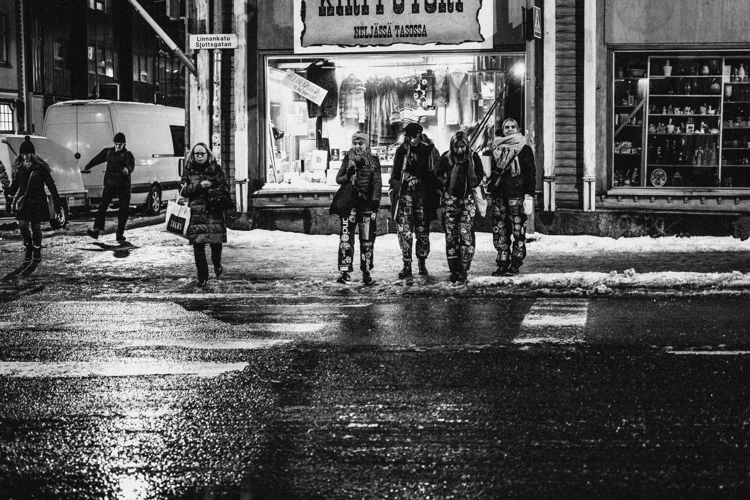 FinlandBW. Moscow street photography workshops and photo tourism