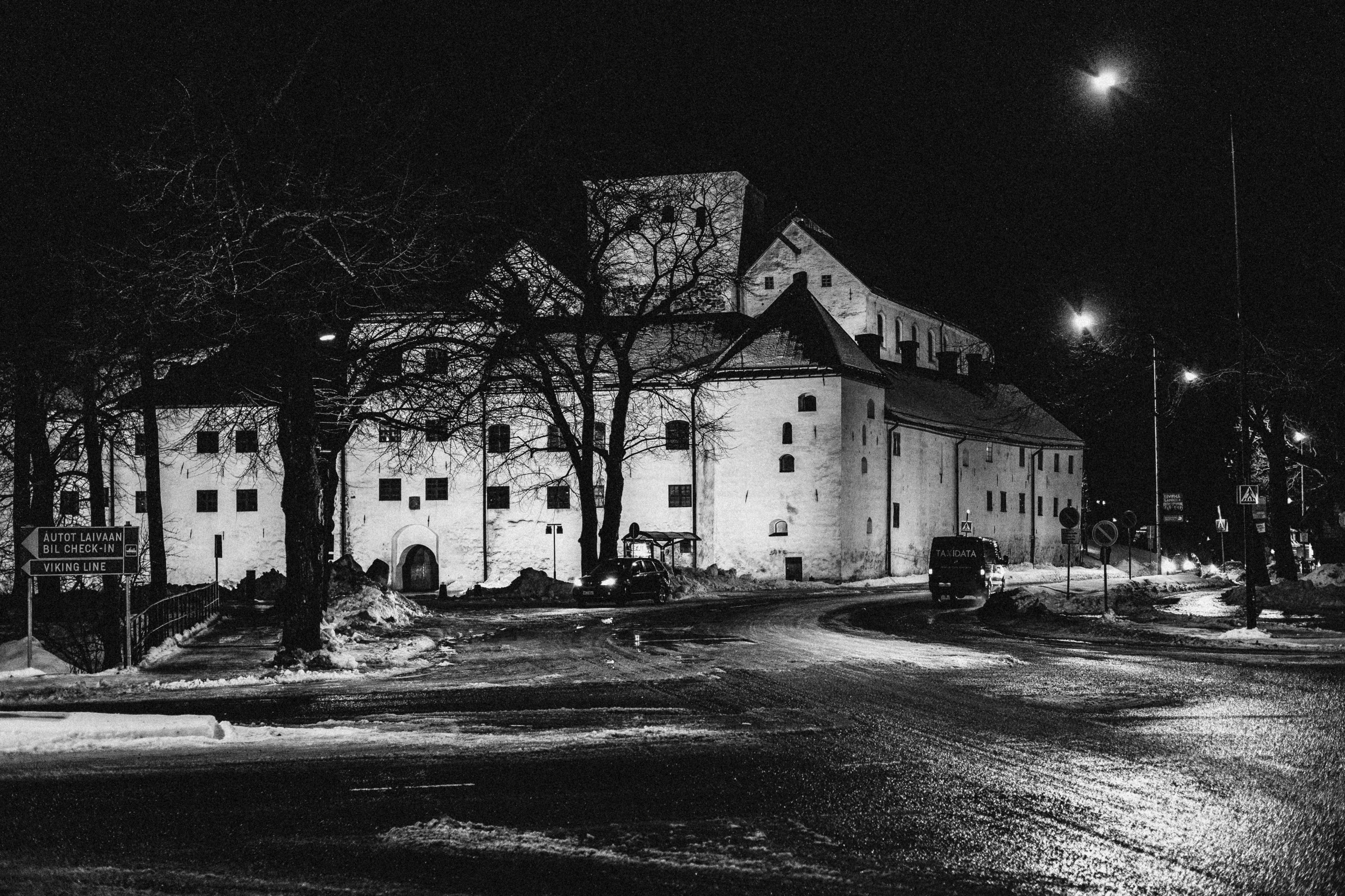 FinlandBW. Moscow street photography workshops and photo tourism