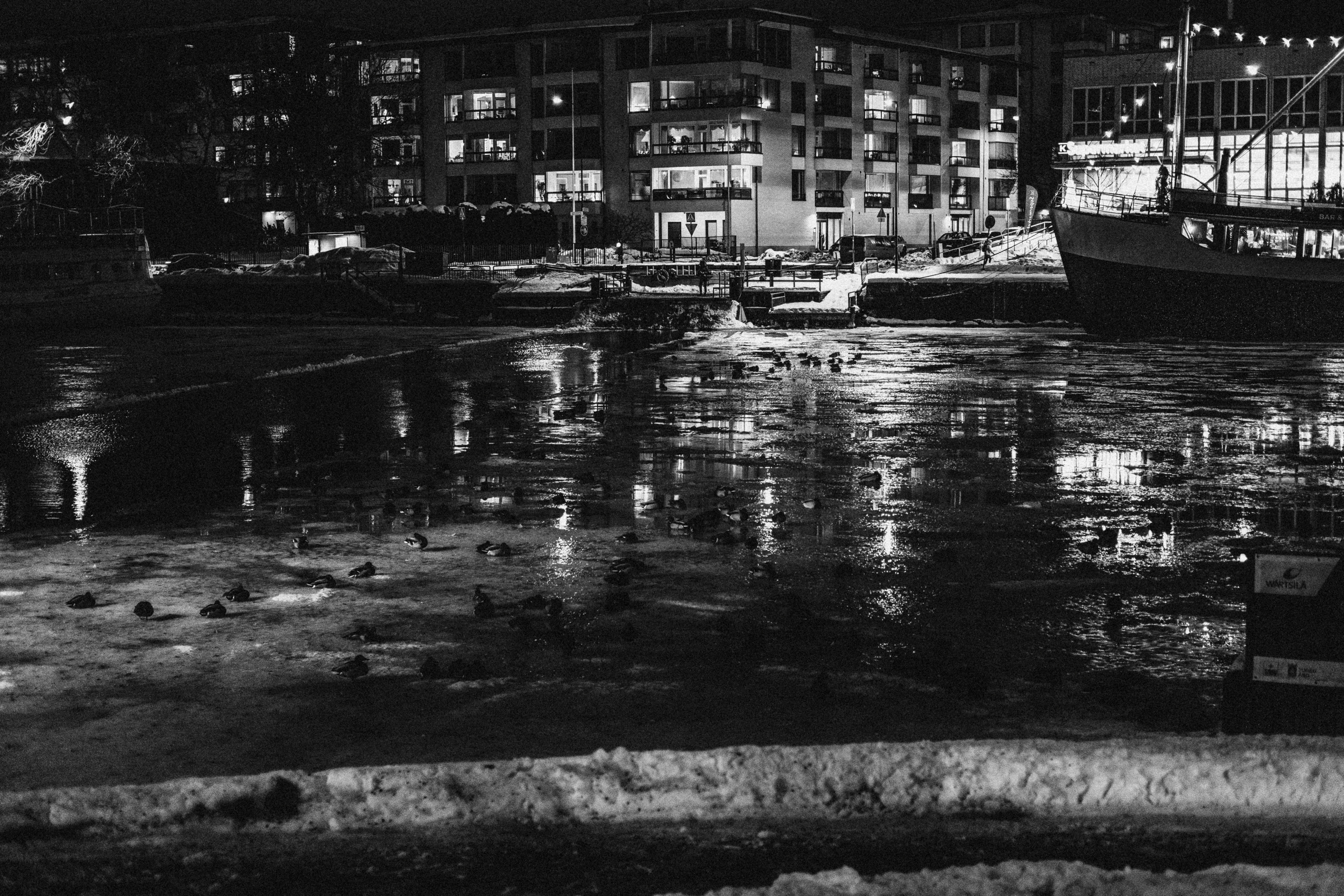 FinlandBW. Moscow street photography workshops and photo tourism