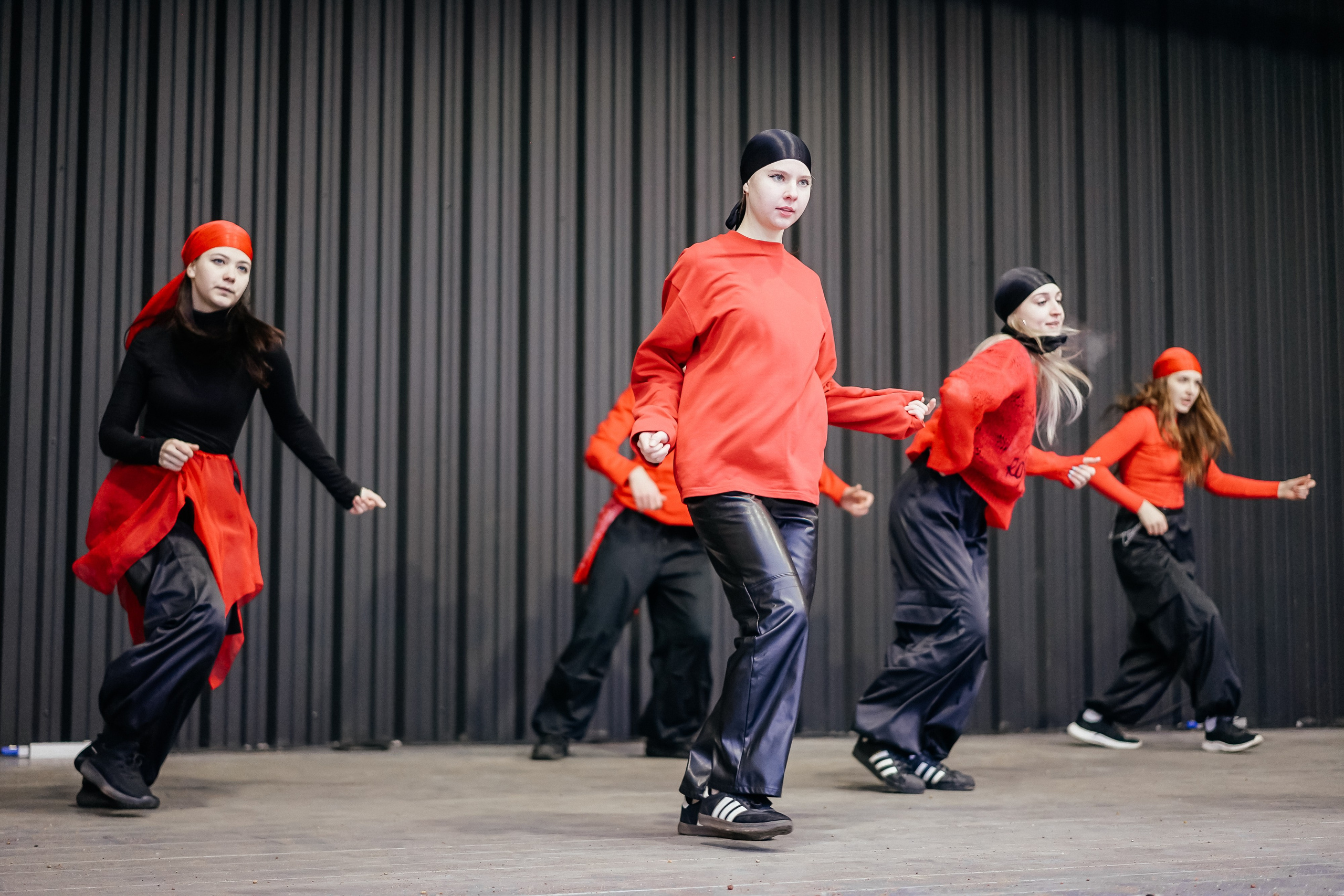 «Предновогодний переполох» Лопатинский сад, 14.12.2024. Фотограф и видеограф Смоленск | Студия Цезарь