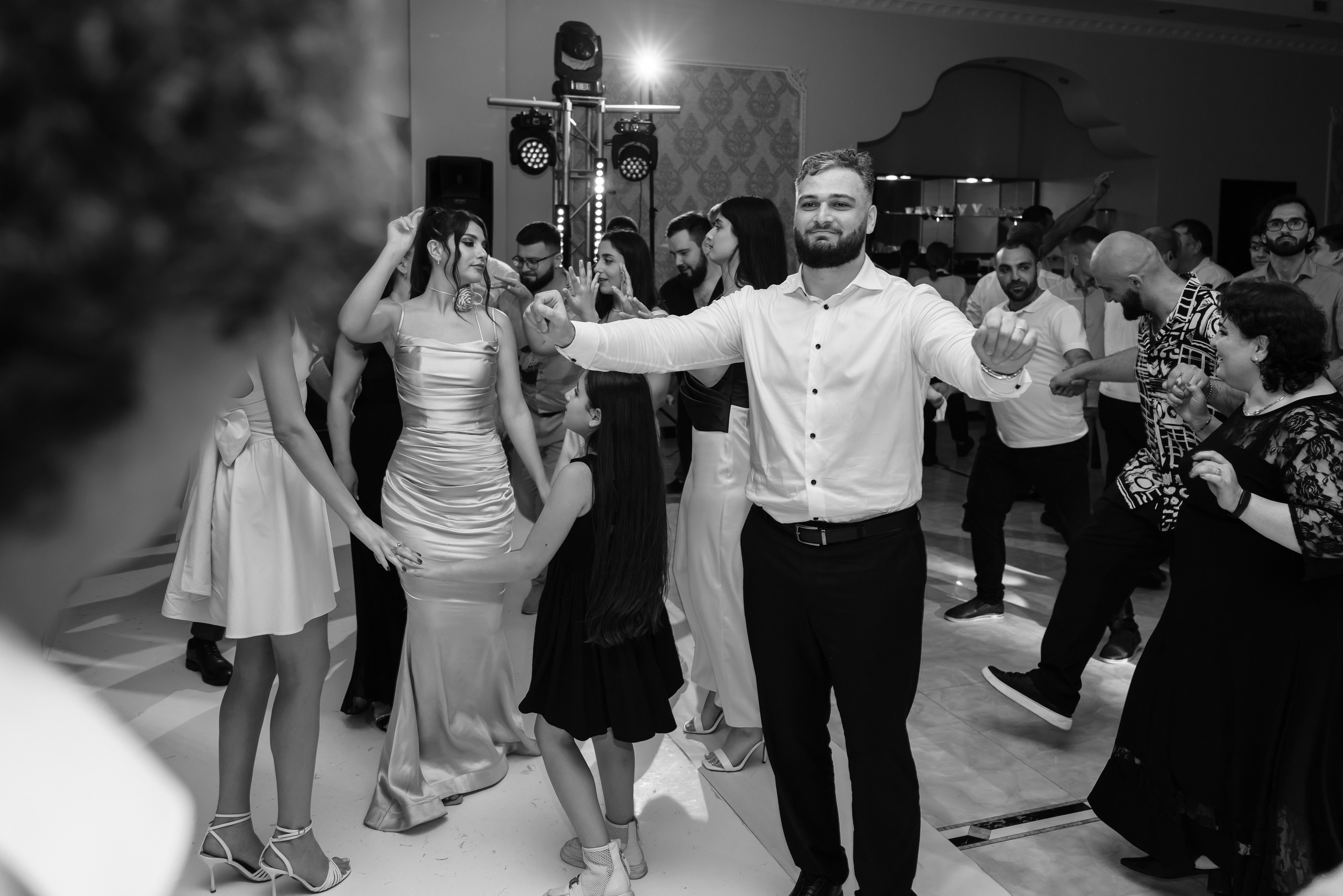 Артем и Лусине. Свадебный фотограф Красноярск Вязьминова Мария