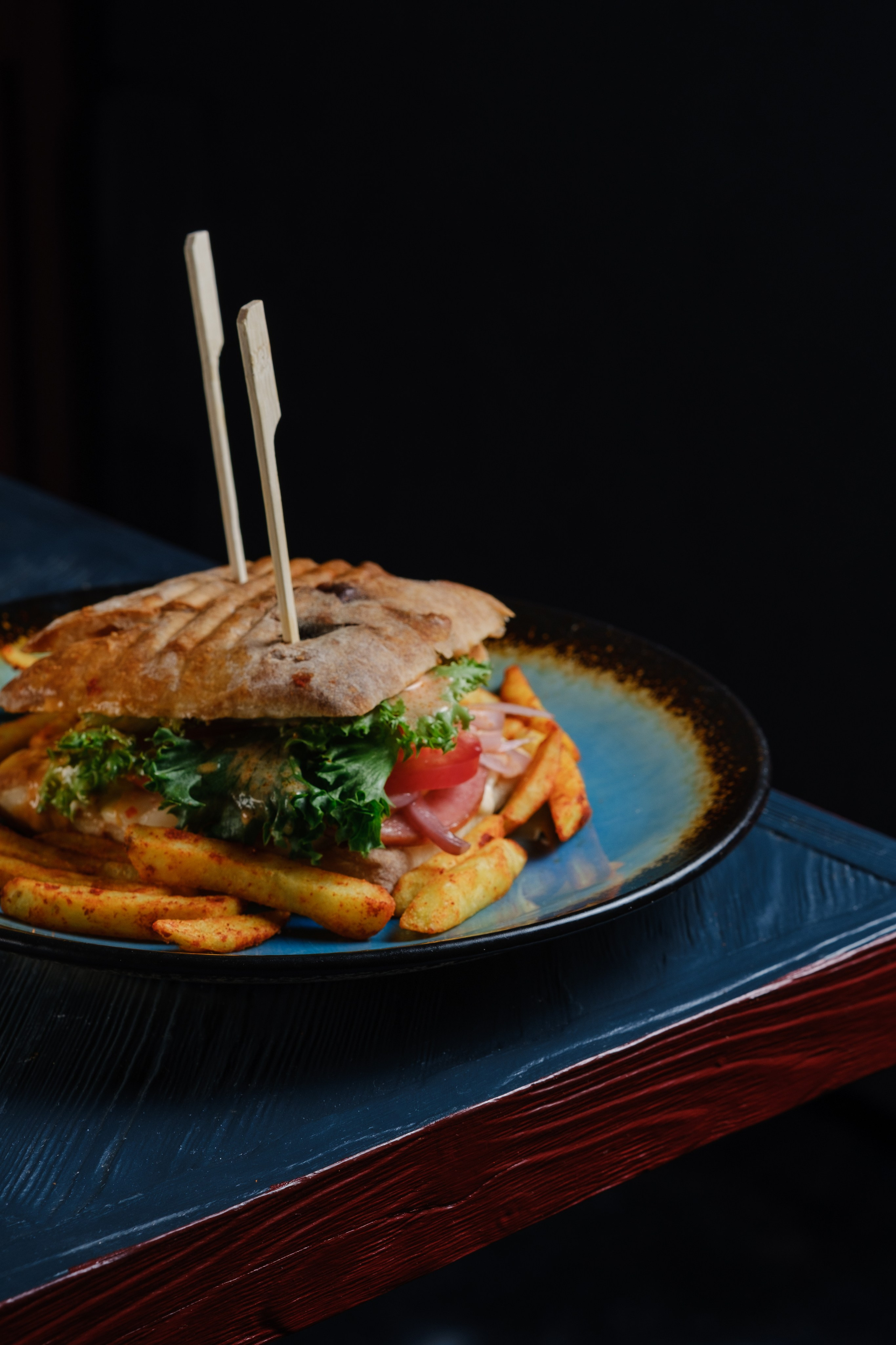 Gaijin. Фотограф в Тюмени Кирилл Марфин