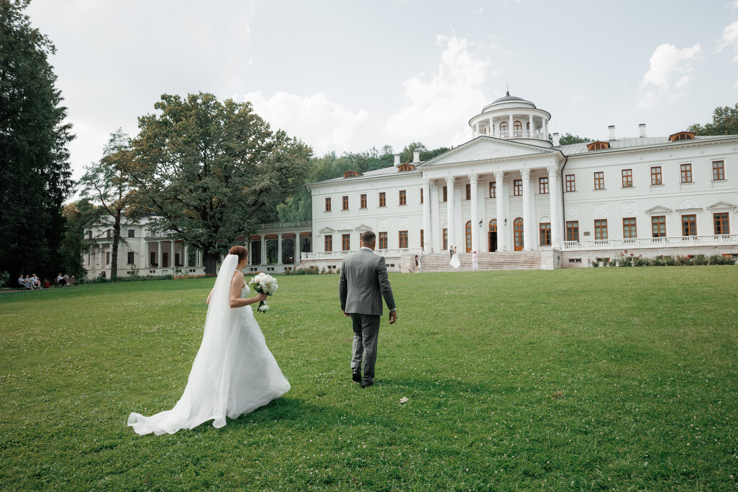 ЗАГС Бутово и Остафьево. Свадебный и репортажный фотограф (Москва, Королев и другие)