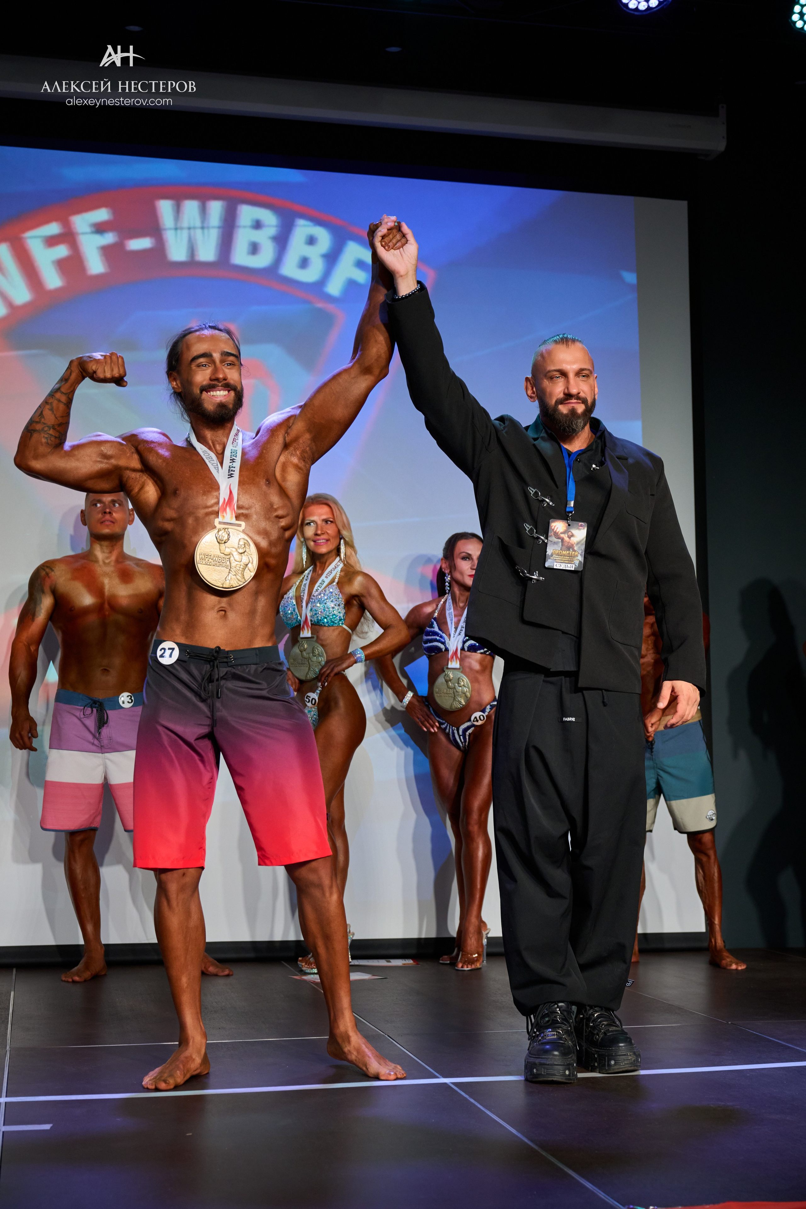 Фото с турнира «Прометей 2, WFF-WBBF Russia» 26 октября 2025. Спортивный фитнес фотограф Алексей Нестеров