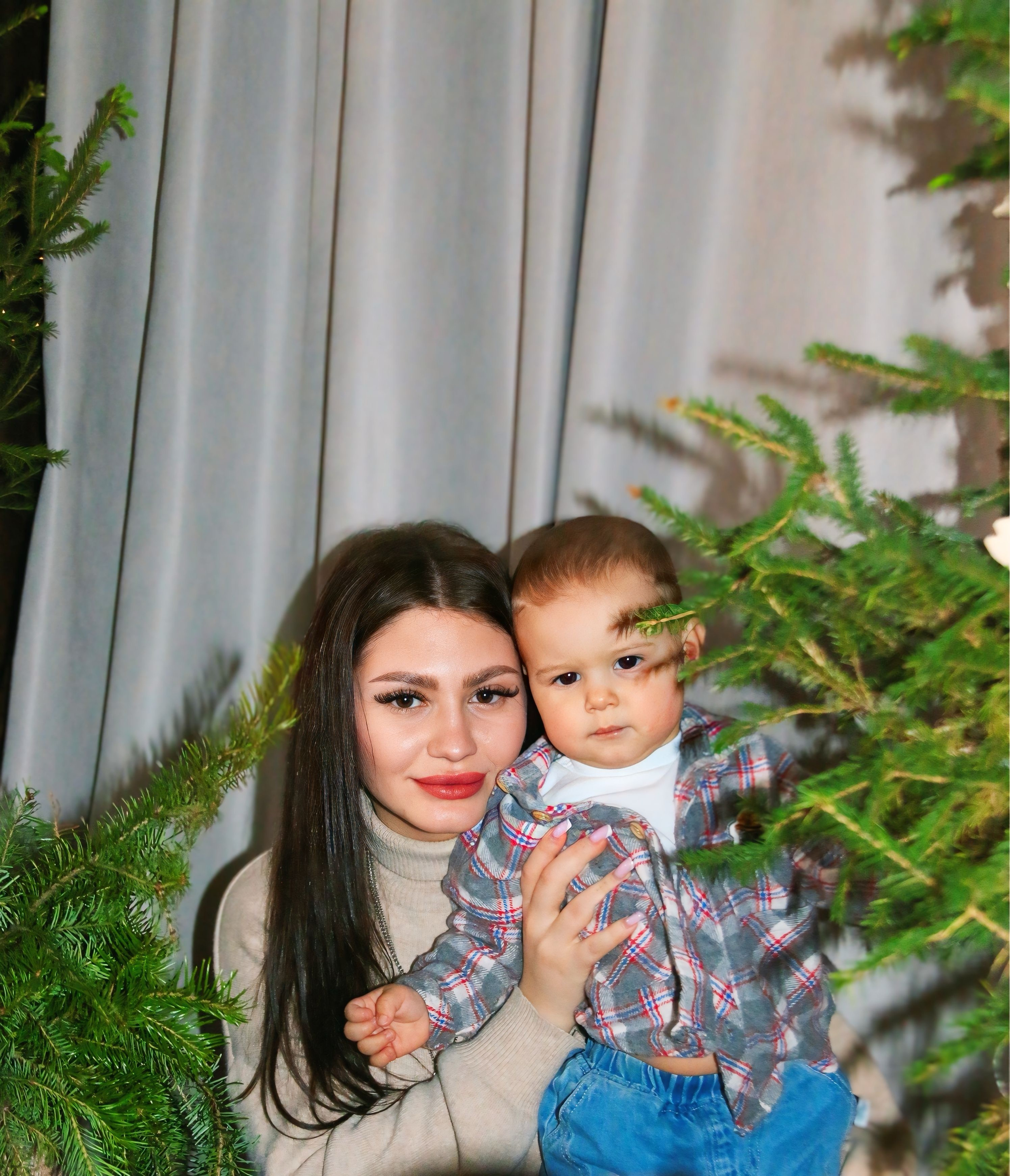 Новогодняя фотосессия мамы с сыном