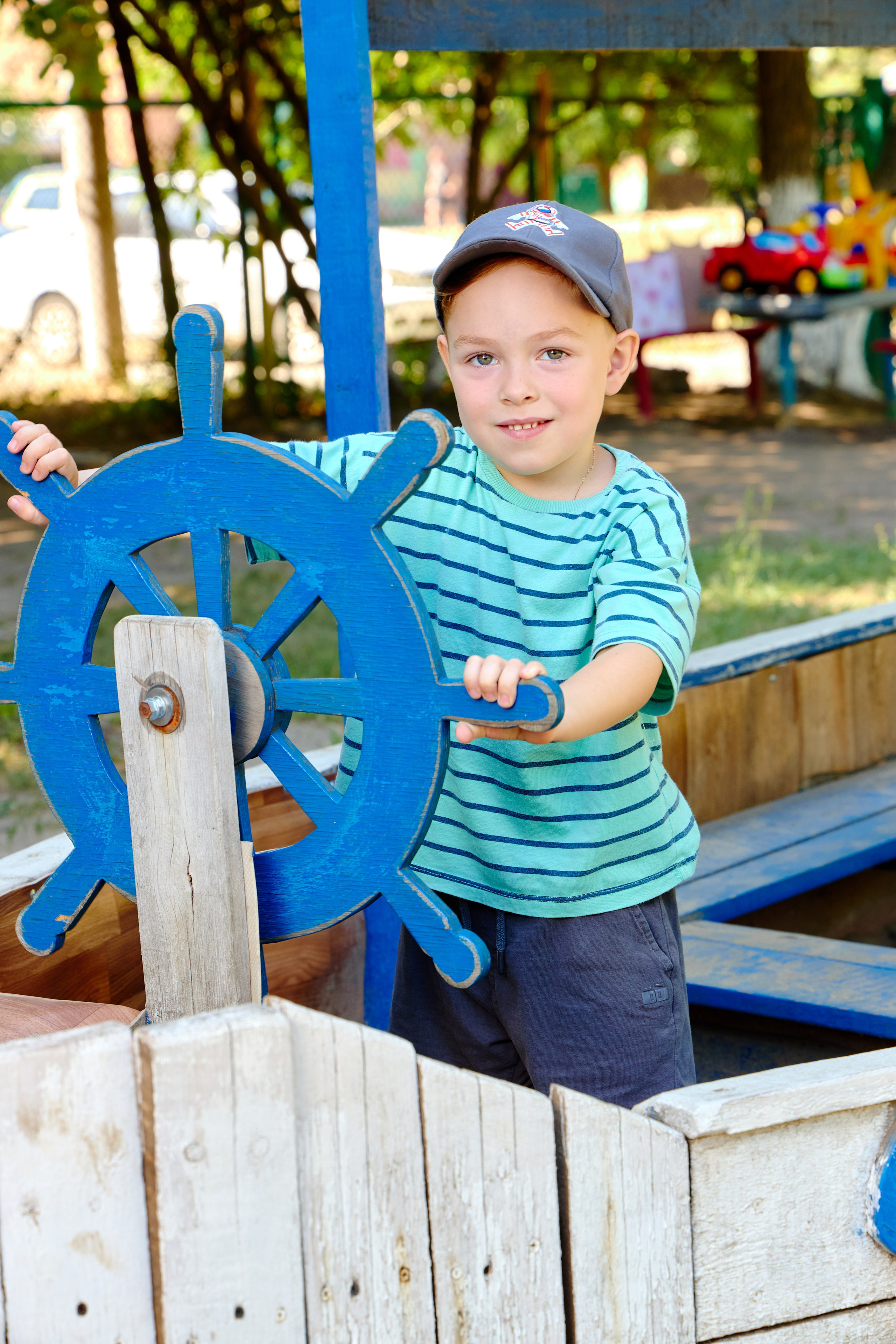 Пример летней съёмки в детском саду № 92 младшая группа Ромашки. Фотограф Выпускные альбомы Таганрог Сергей Коробченко