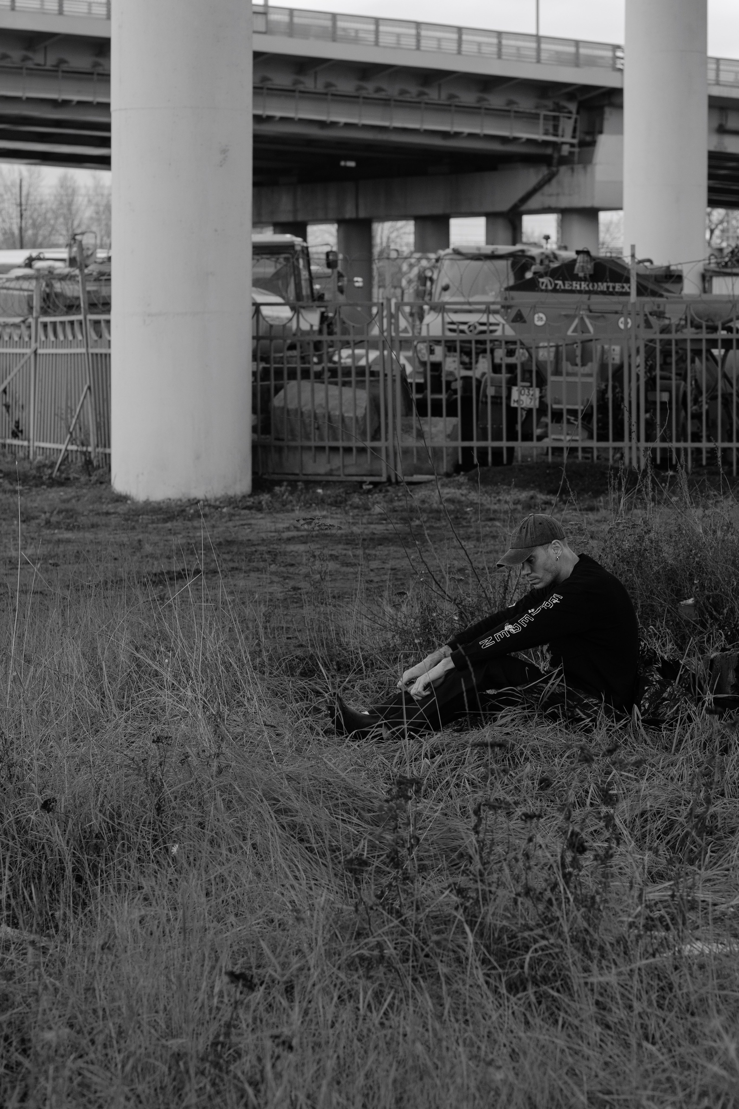 Лукбук. Портретный фотограф в Москве Тимур Мансуров