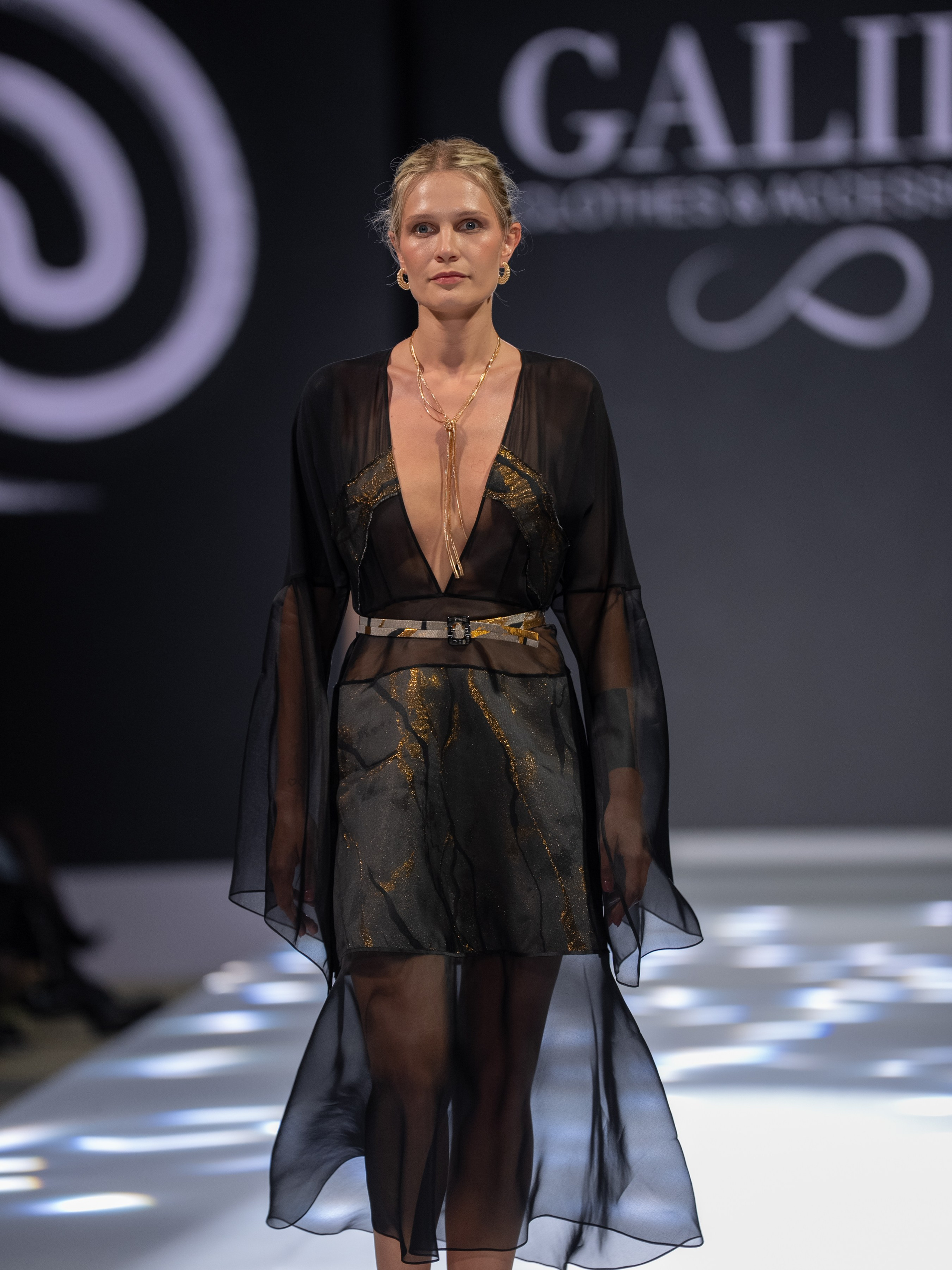 EURASIAN FASHION WEEK Galia. Сайт Алматинского НЮ АРТ, будуар и фэшн фотографа Дениса Карпенко