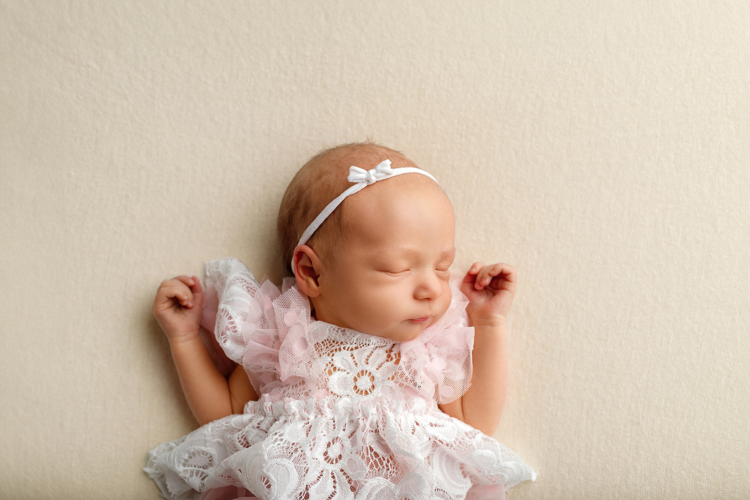 Фотосессия малыша Екатеринбург. Фотосессия новорождённого Екатеринбург. Фотограф newborn Екатеринбург. Фотограф новорожденных Екатеринбург. Фотограф Екатеринбург. Фотосессия Екатеринбург. Фотосессия под ключ Екатеринбург 