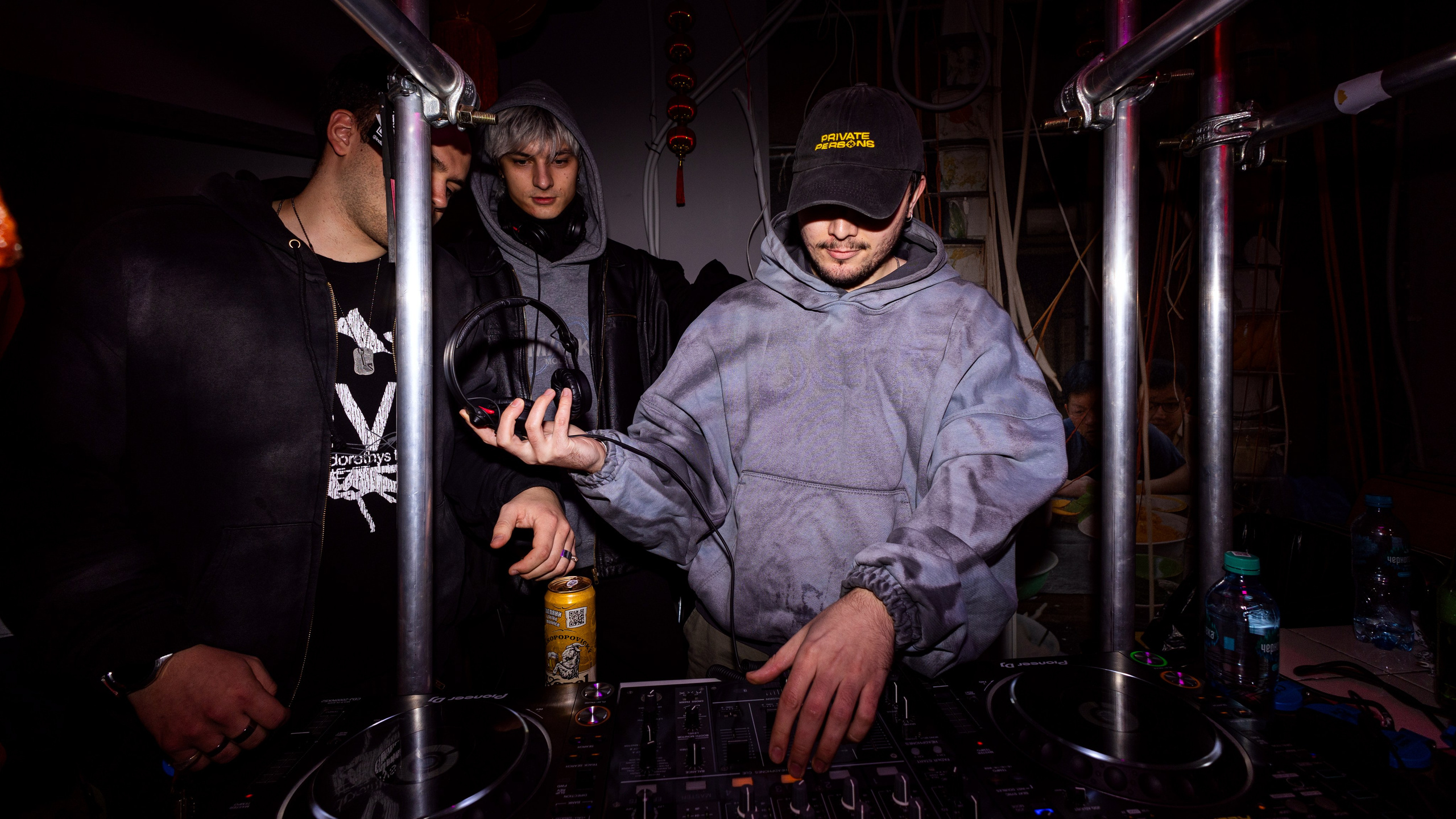 SBROD 003: Чайна-Таун Маднесс. SBROD