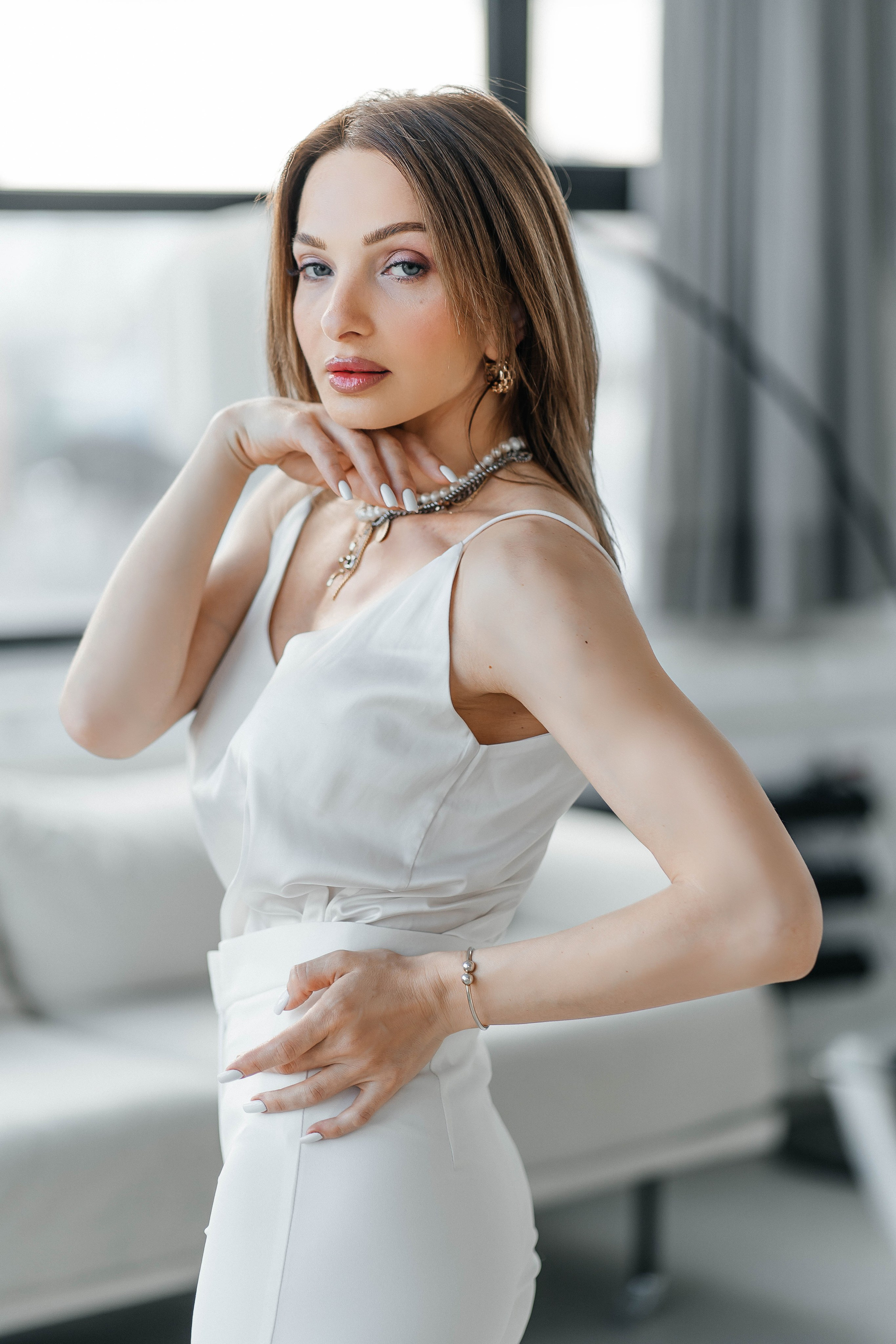 Съемки в интерьере студий. Виктория Алпеева — фотограф по любви