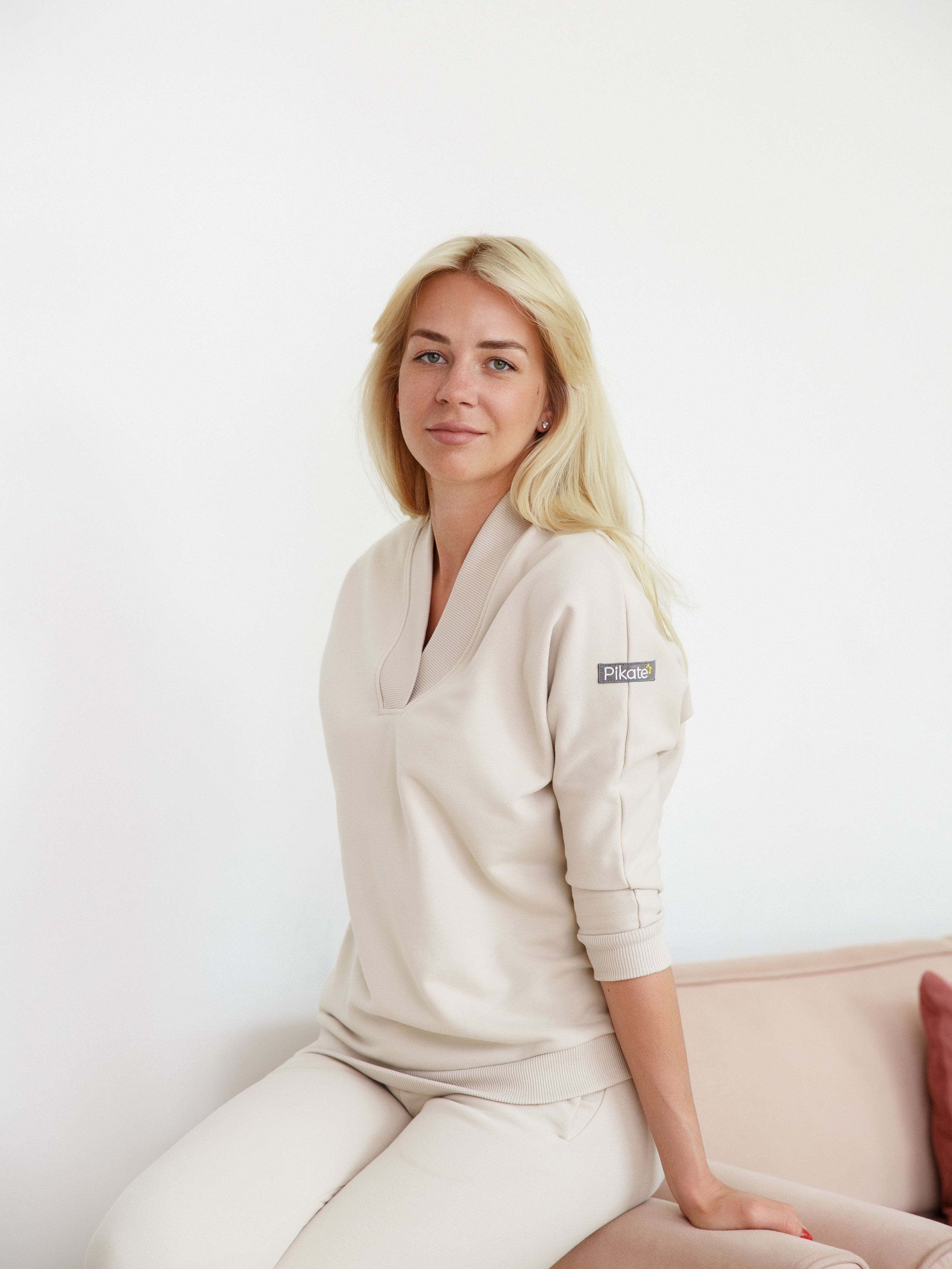 Фотосъёмка для маркетплесов. Спортивный костюм Pikate. Фотограф Дмитрий Молчанов | Фотограф Пермь | Фотограф