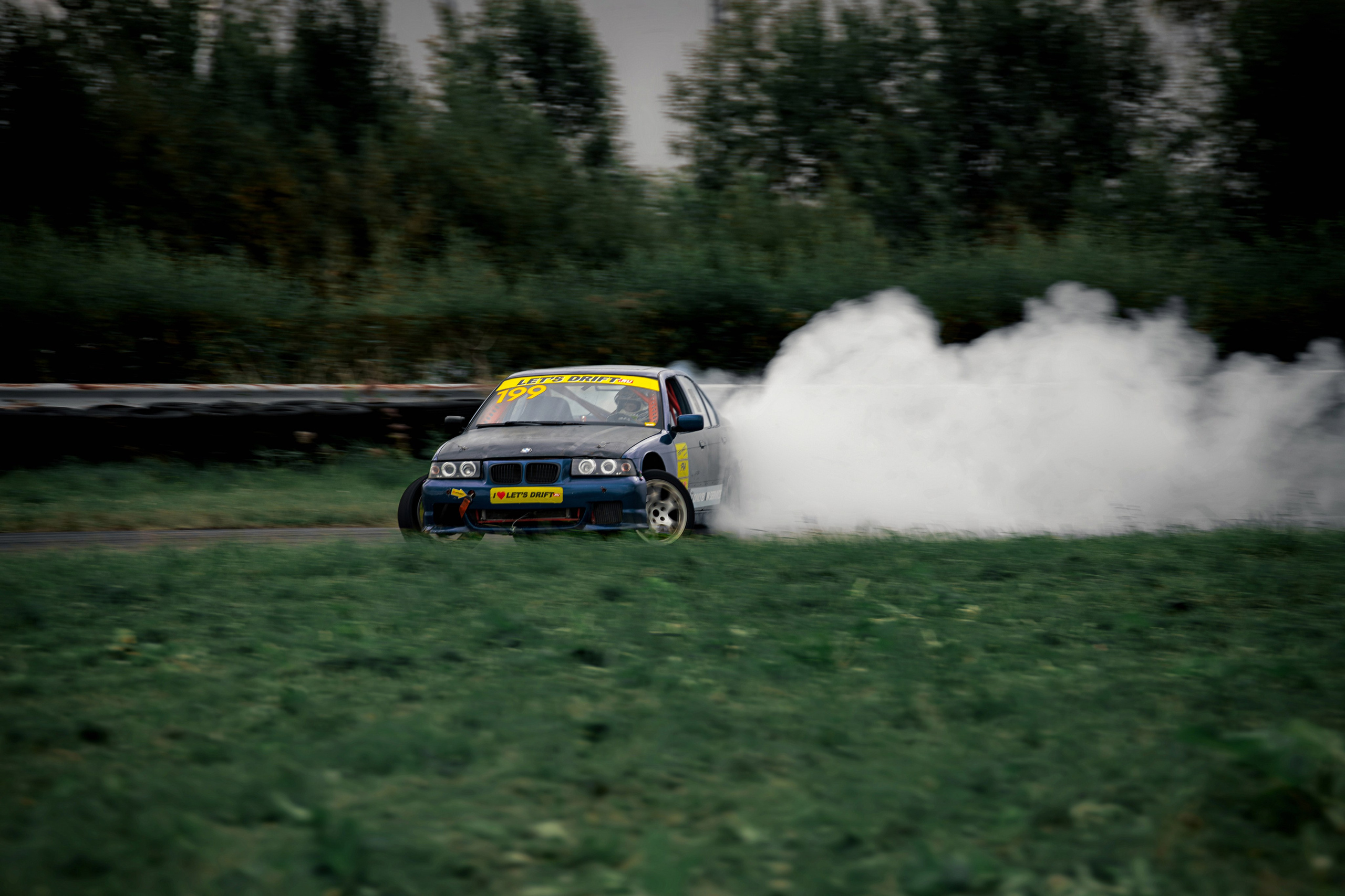 Фотосъемка дрифта в Санкт-Петербурге | Энергичные кадры для спортивных медиа