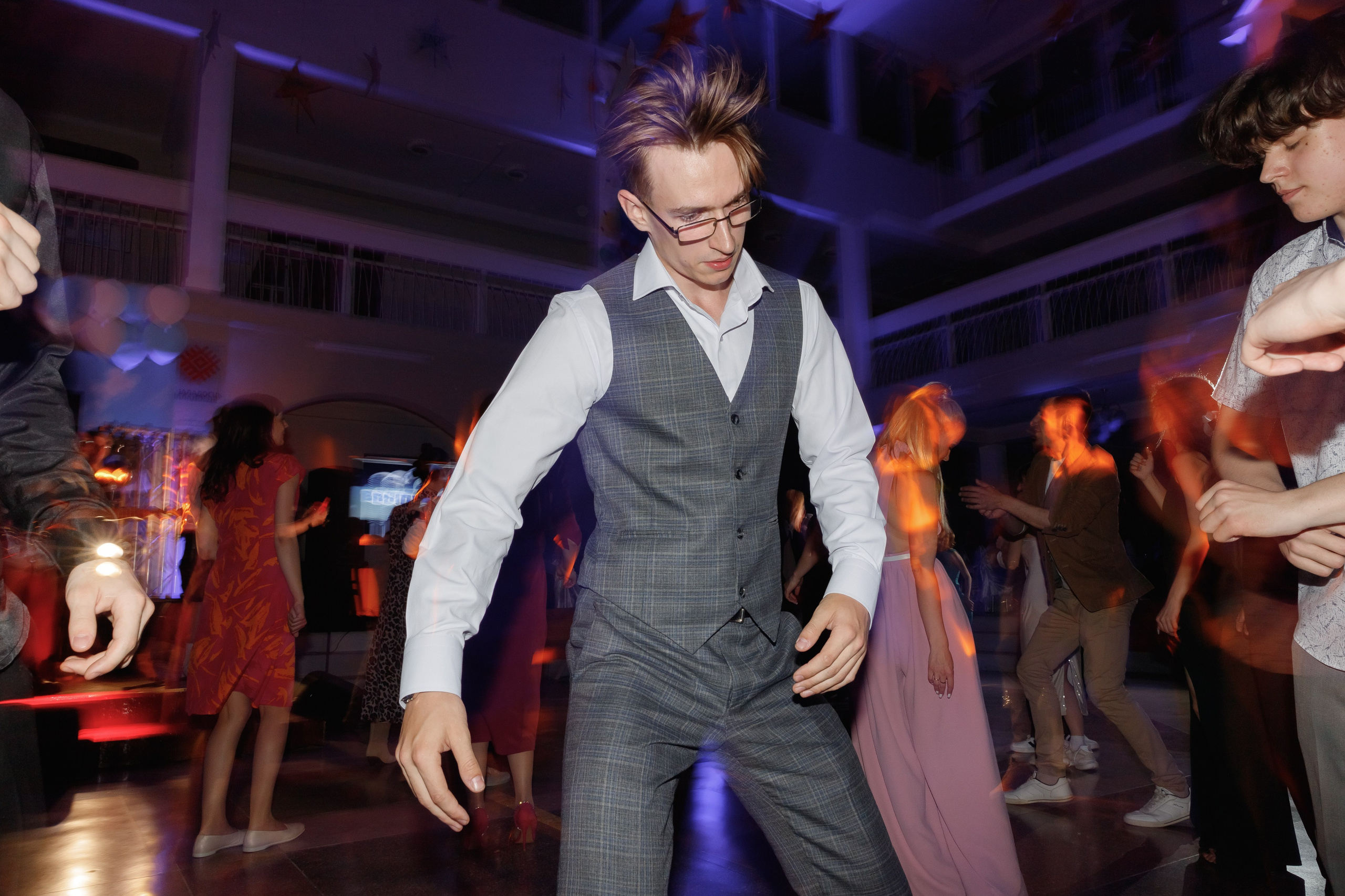 Школьный выпускной 2023 год в Минске. Свадебный фотограф в Минске/Беларуси Сергей Спиридонов