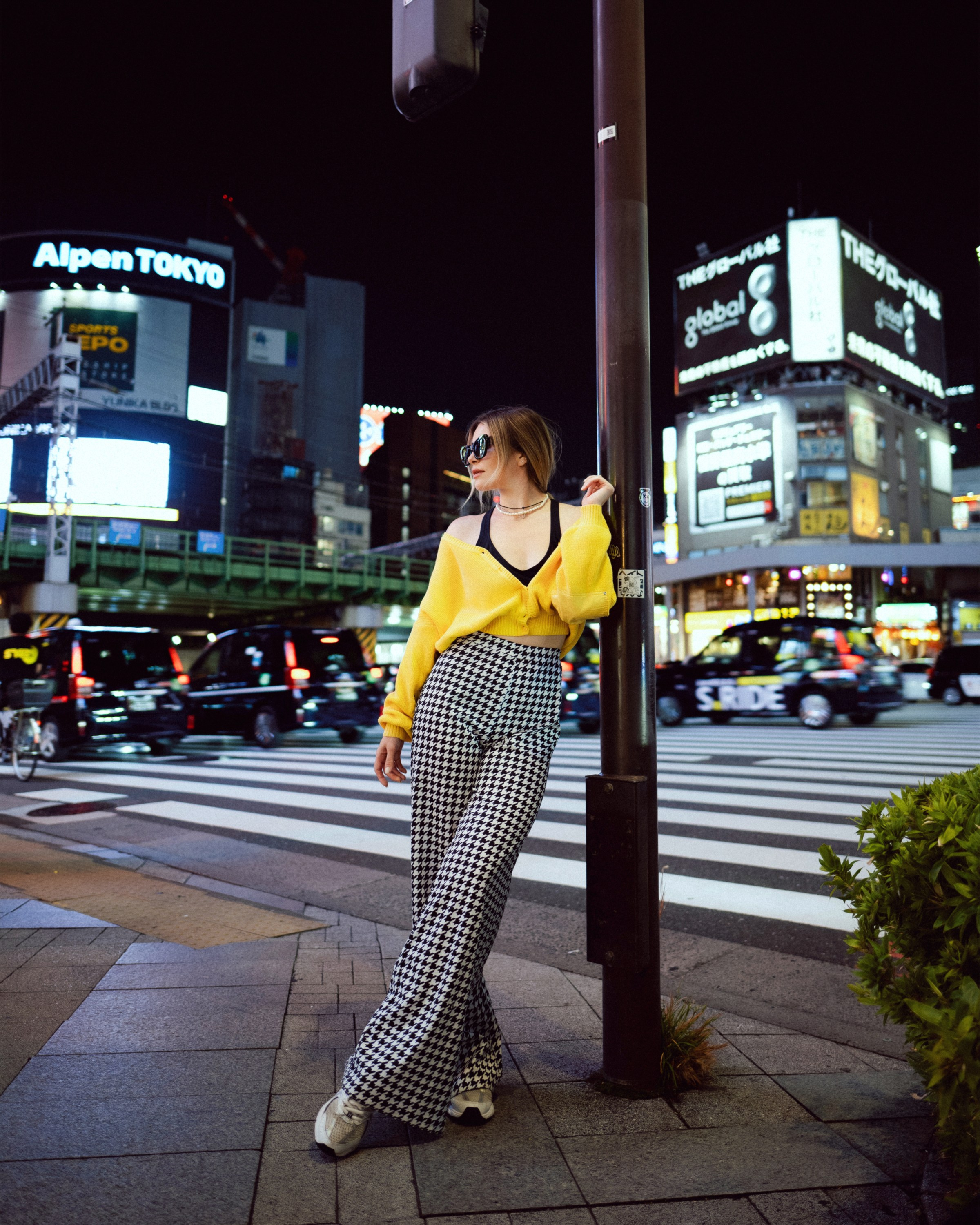 Anna. Photographer in Tokyo Anatolii Ozarto