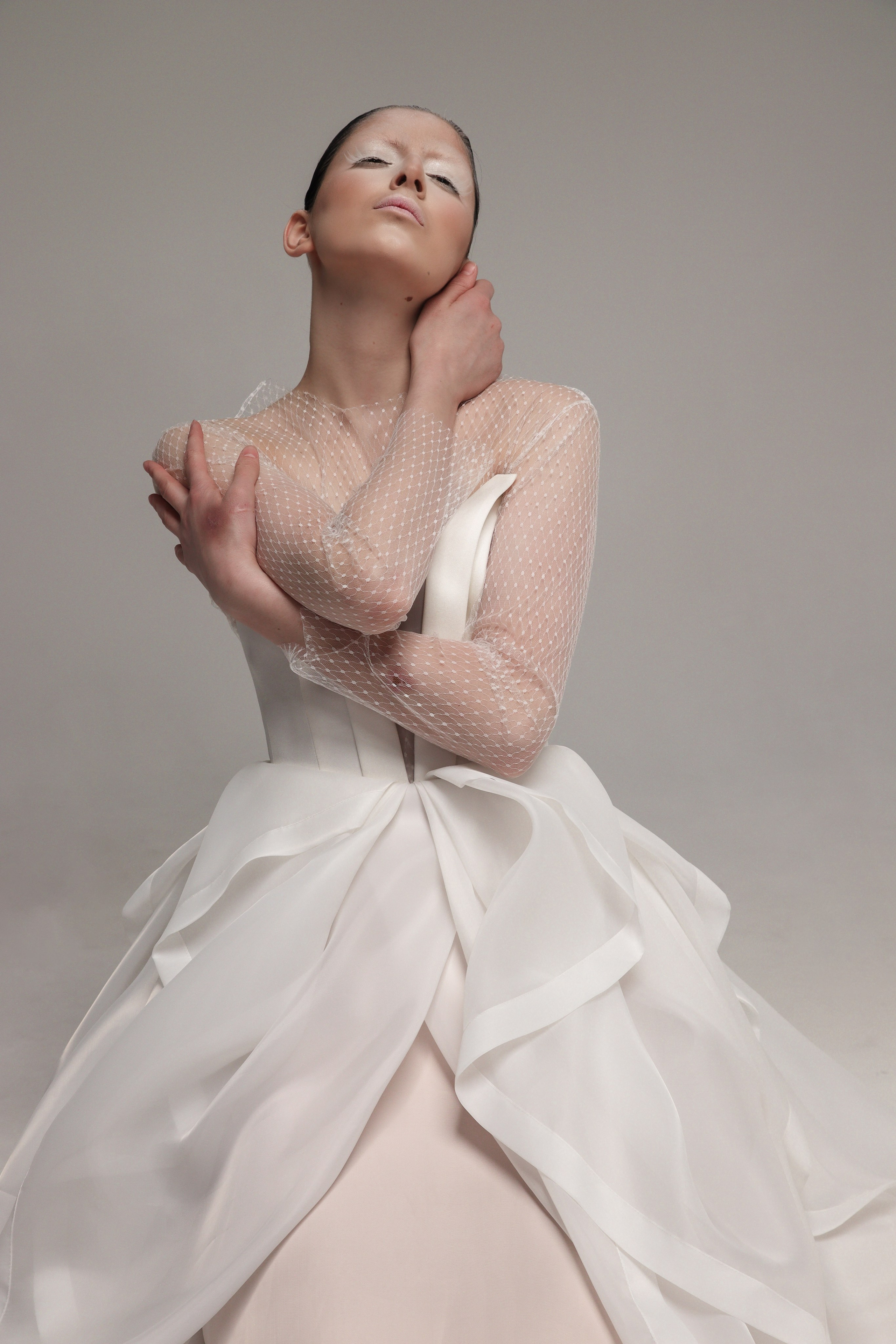 Снежная лилия. Zuleta.Go