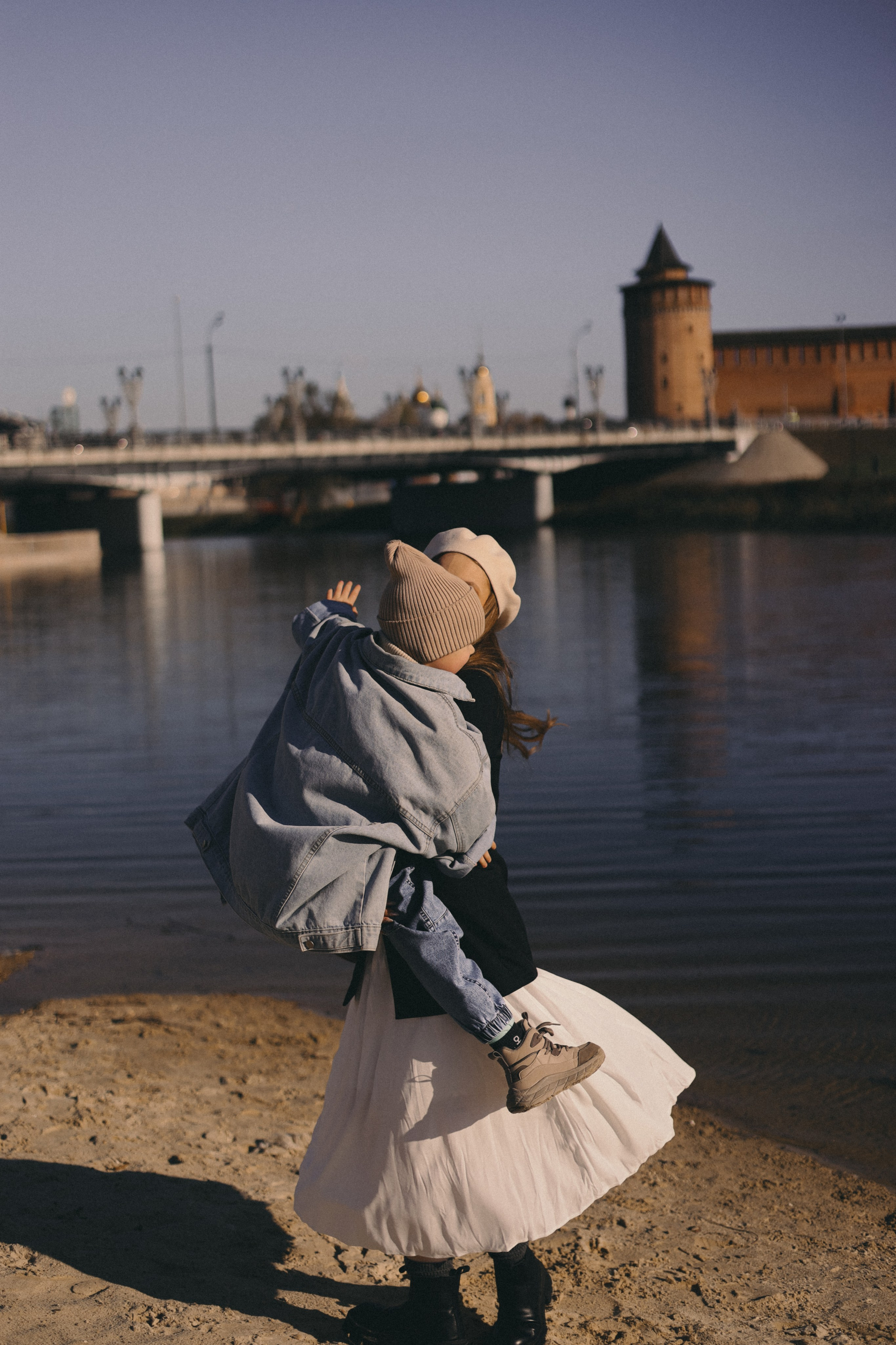 Игнат и его мама. Фотограф Мария Лаенко