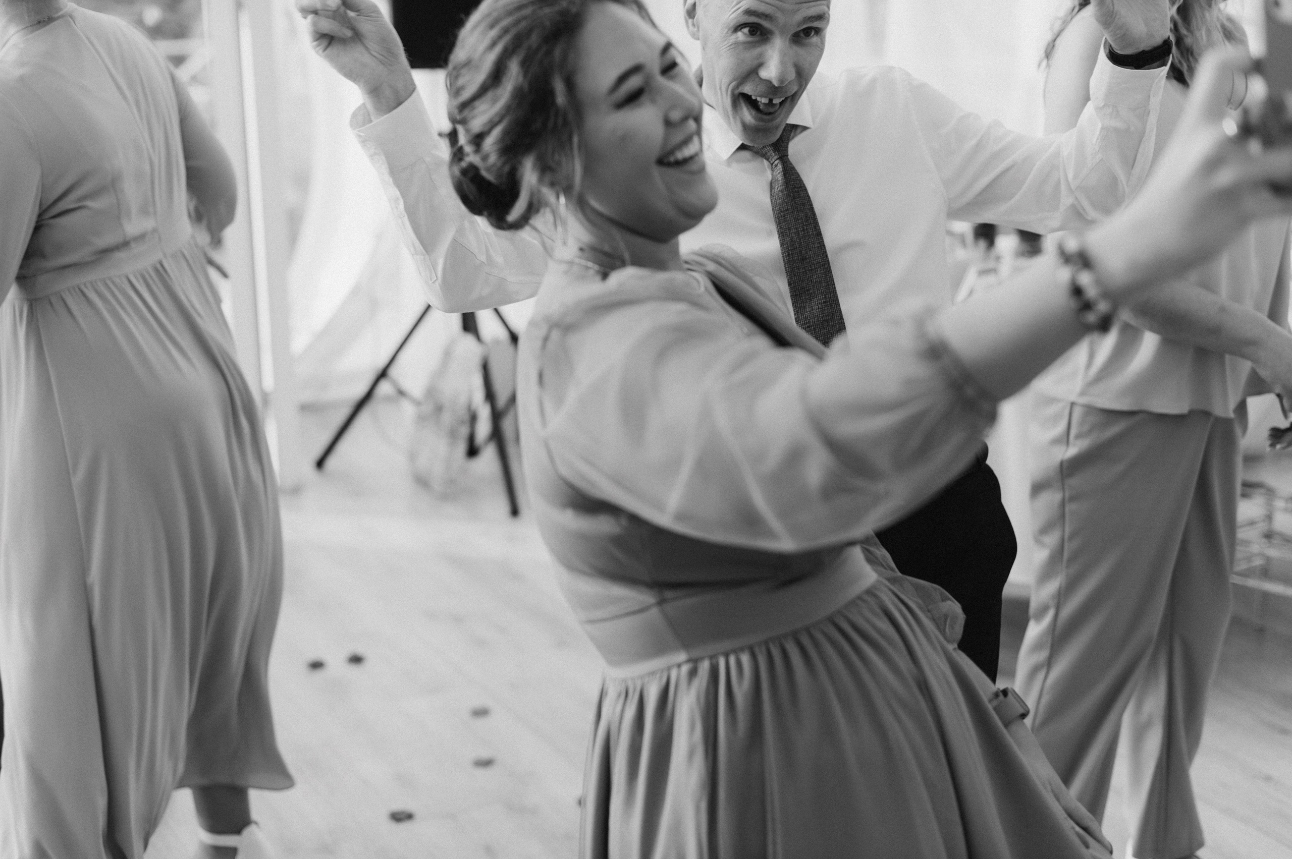 Семейный и дружелюбный свадебный день Людмилы и Сергея. Свадебный фотограф в Ярославле Денис Медоваров