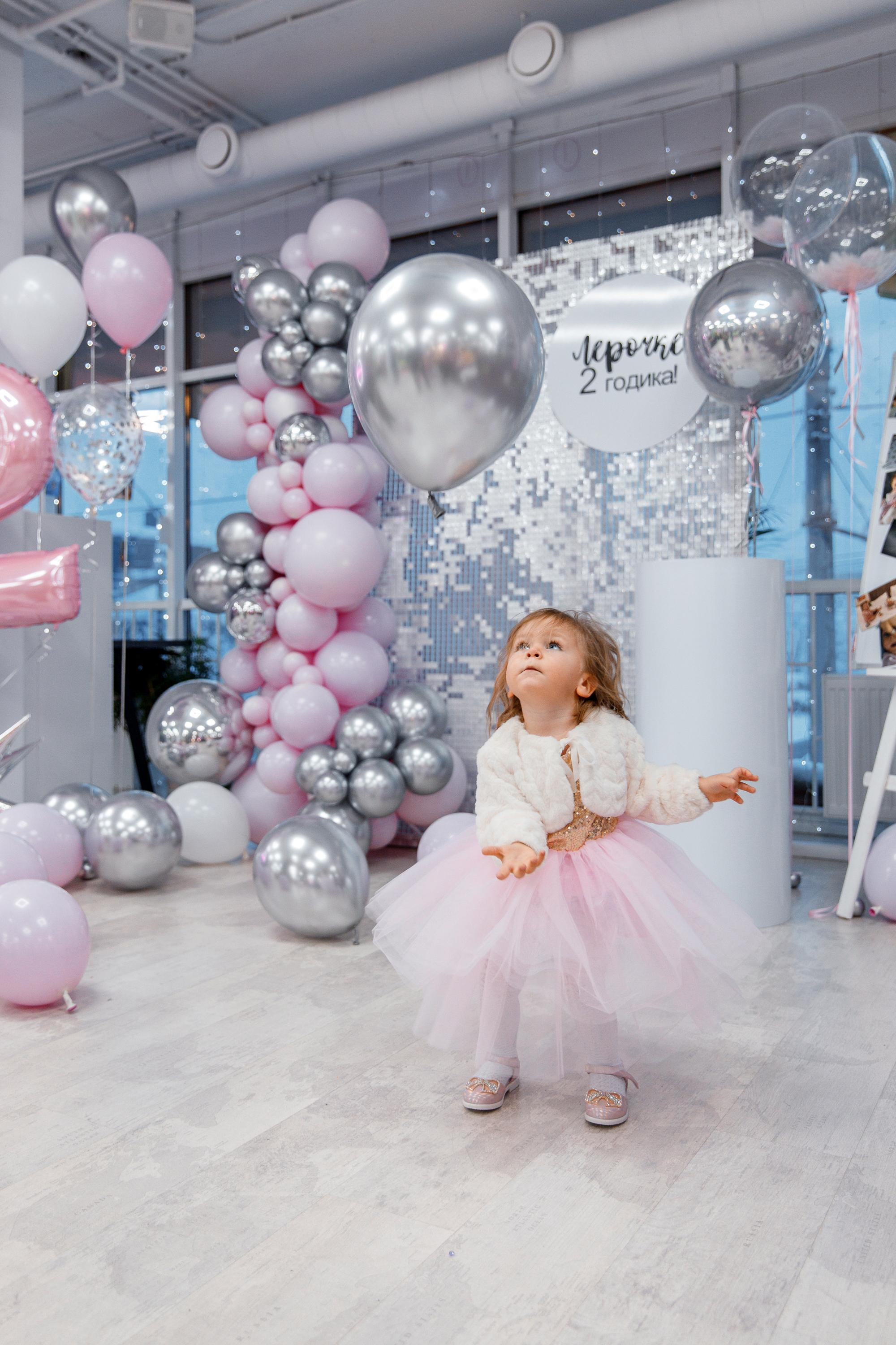 Лерочке 2 года. Фотограф Виталий Вязьмикин