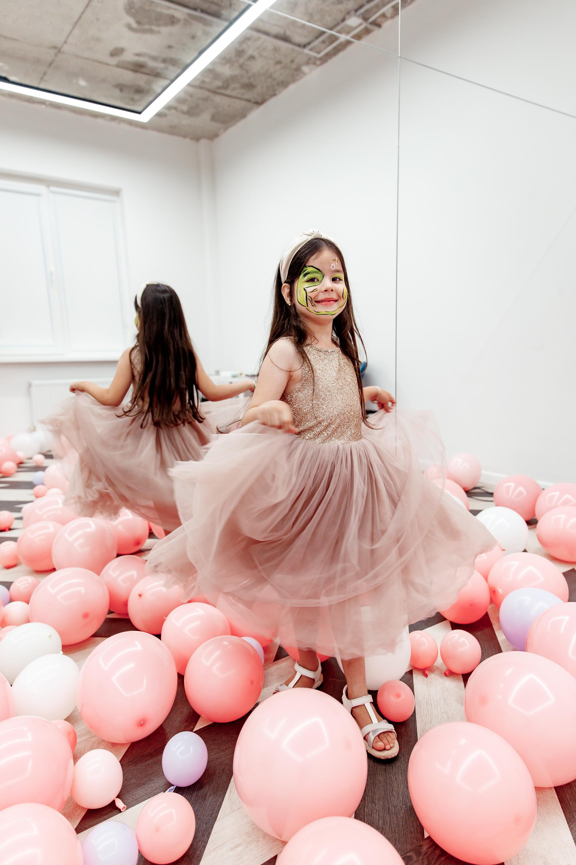 Выпускной модельных курсов Shtorm School. Фотограф Виталий Вязьмикин