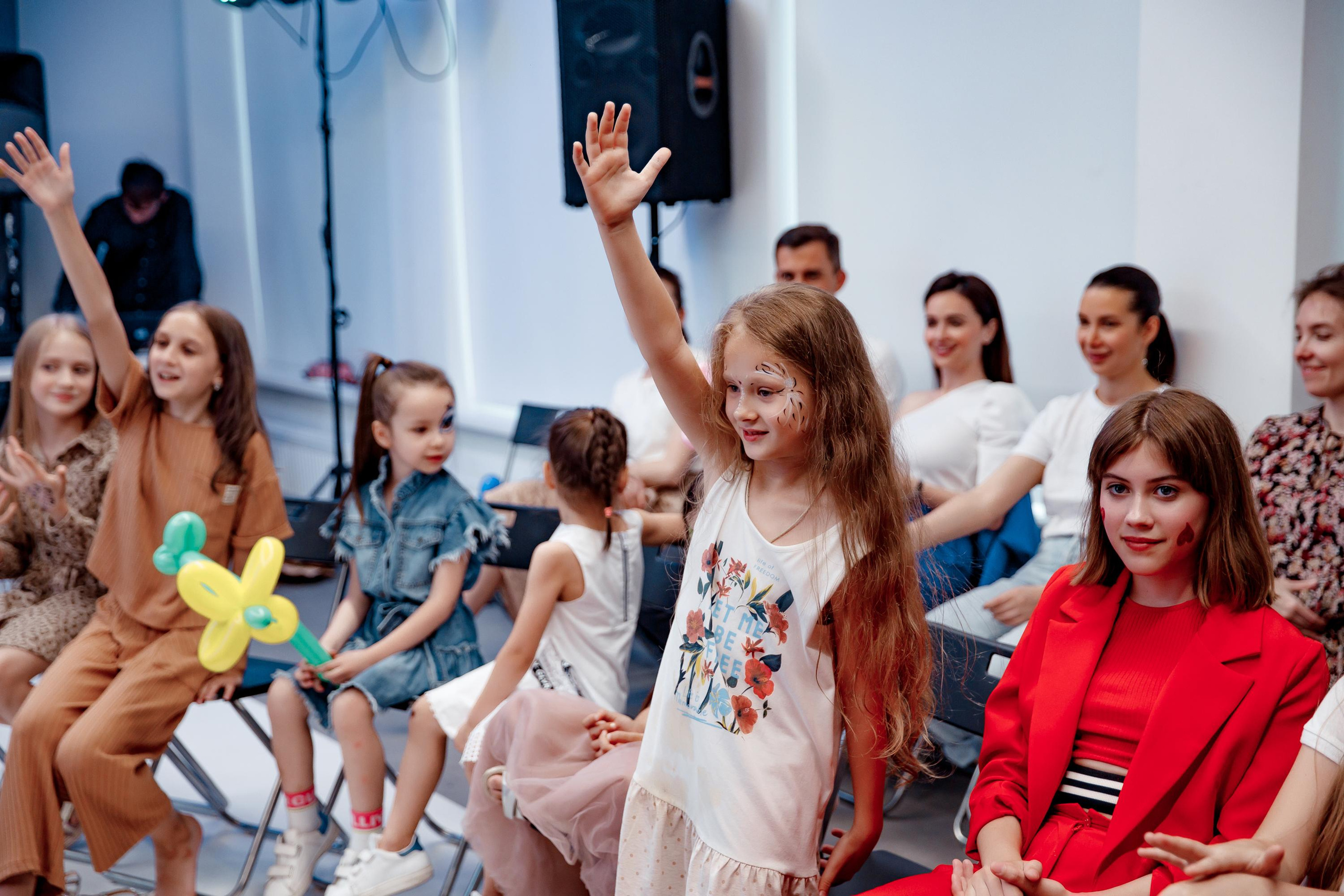 Выпускной модельных курсов Shtorm School. Фотограф Виталий Вязьмикин