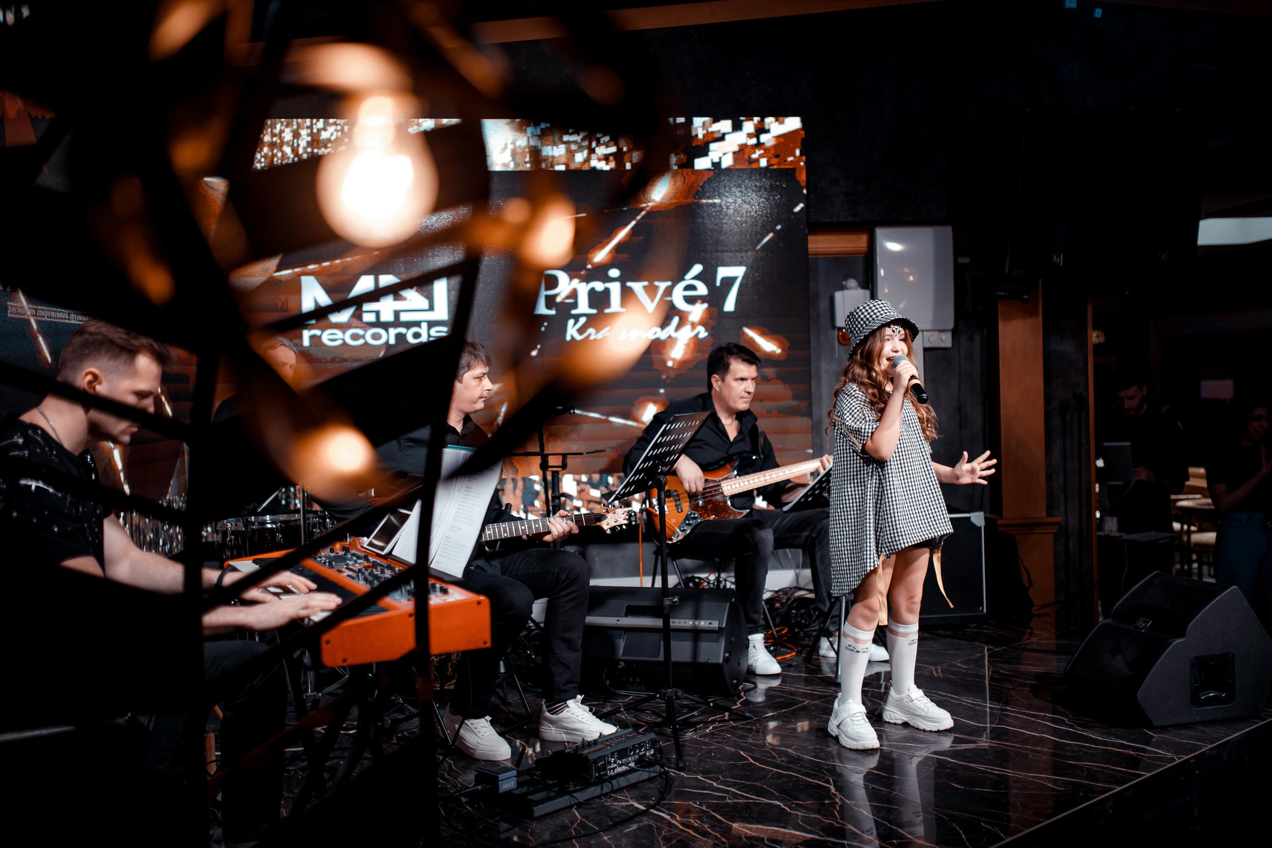 Концерт Академии Игоря Крутого. Фотограф Виталий Вязьмикин