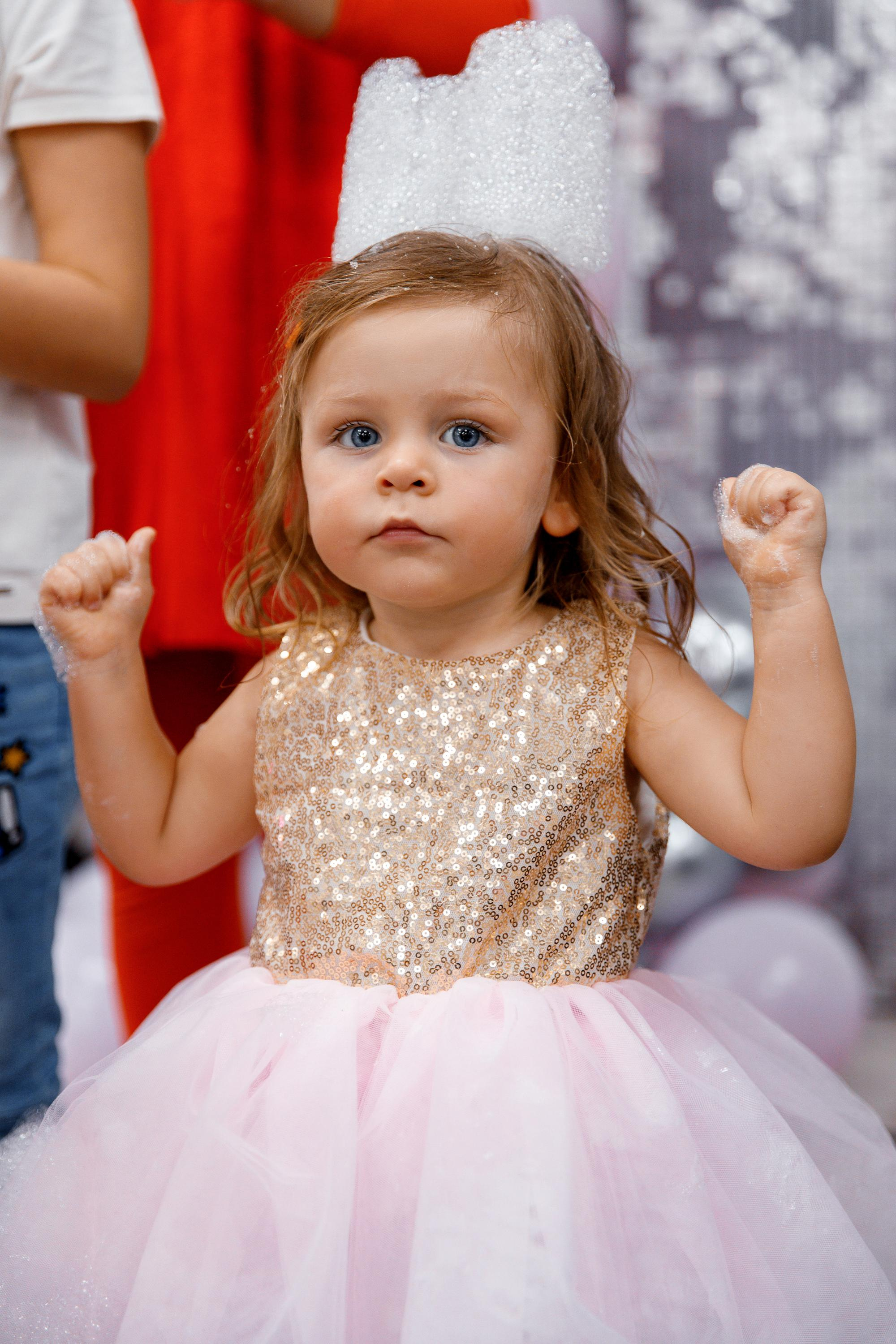 Лерочке 2 года. Фотограф Виталий Вязьмикин