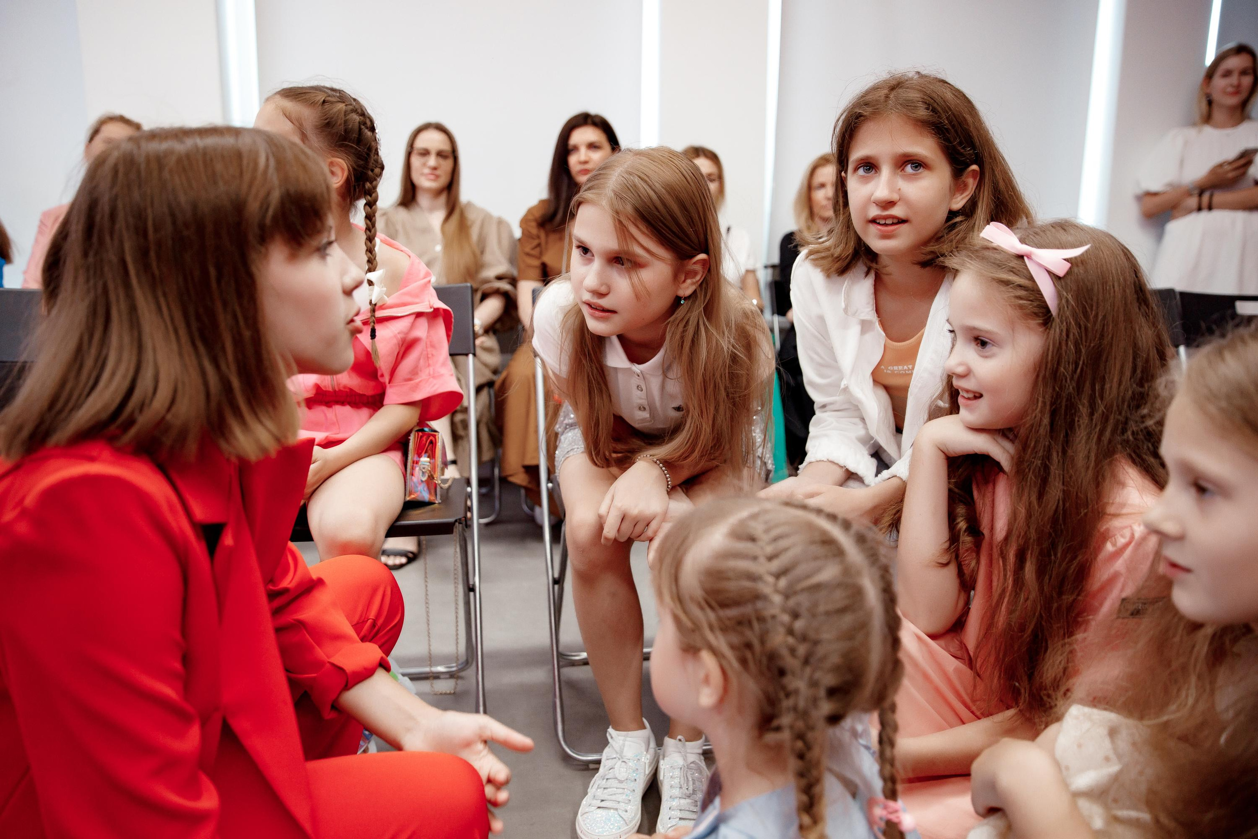 Выпускной модельных курсов Shtorm School. Фотограф Виталий Вязьмикин