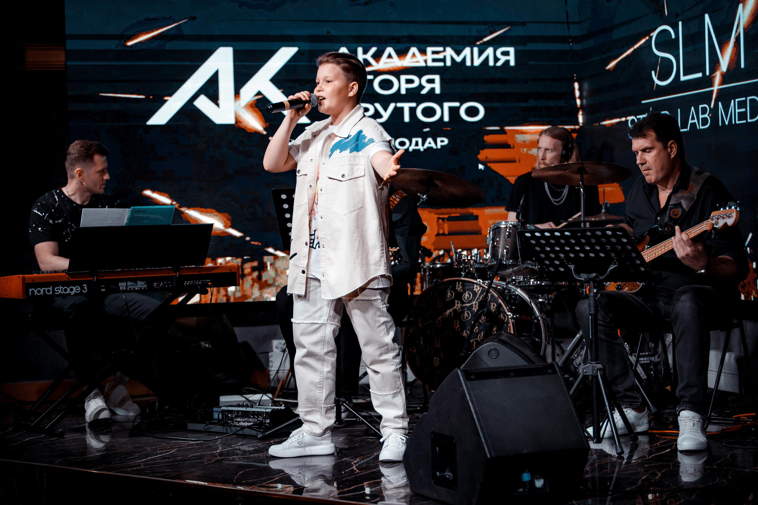 Концерт Академии Игоря Крутого. Фотограф Виталий Вязьмикин