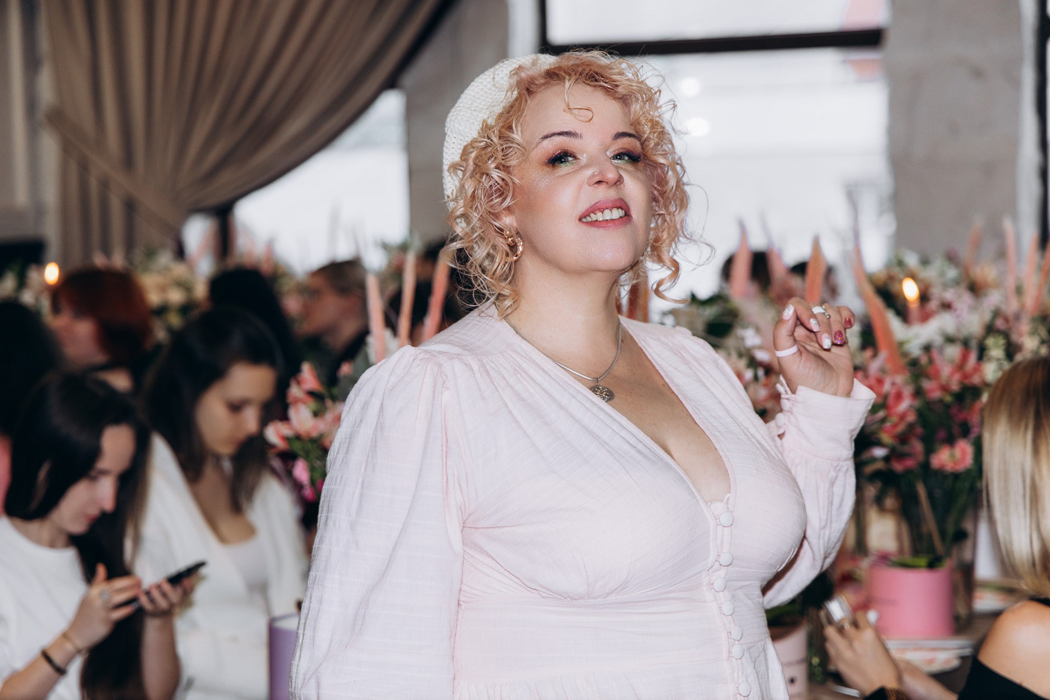 Цветочный девичник. Свадебный и семейный фотограф в Краснодаре Диана Смирнова