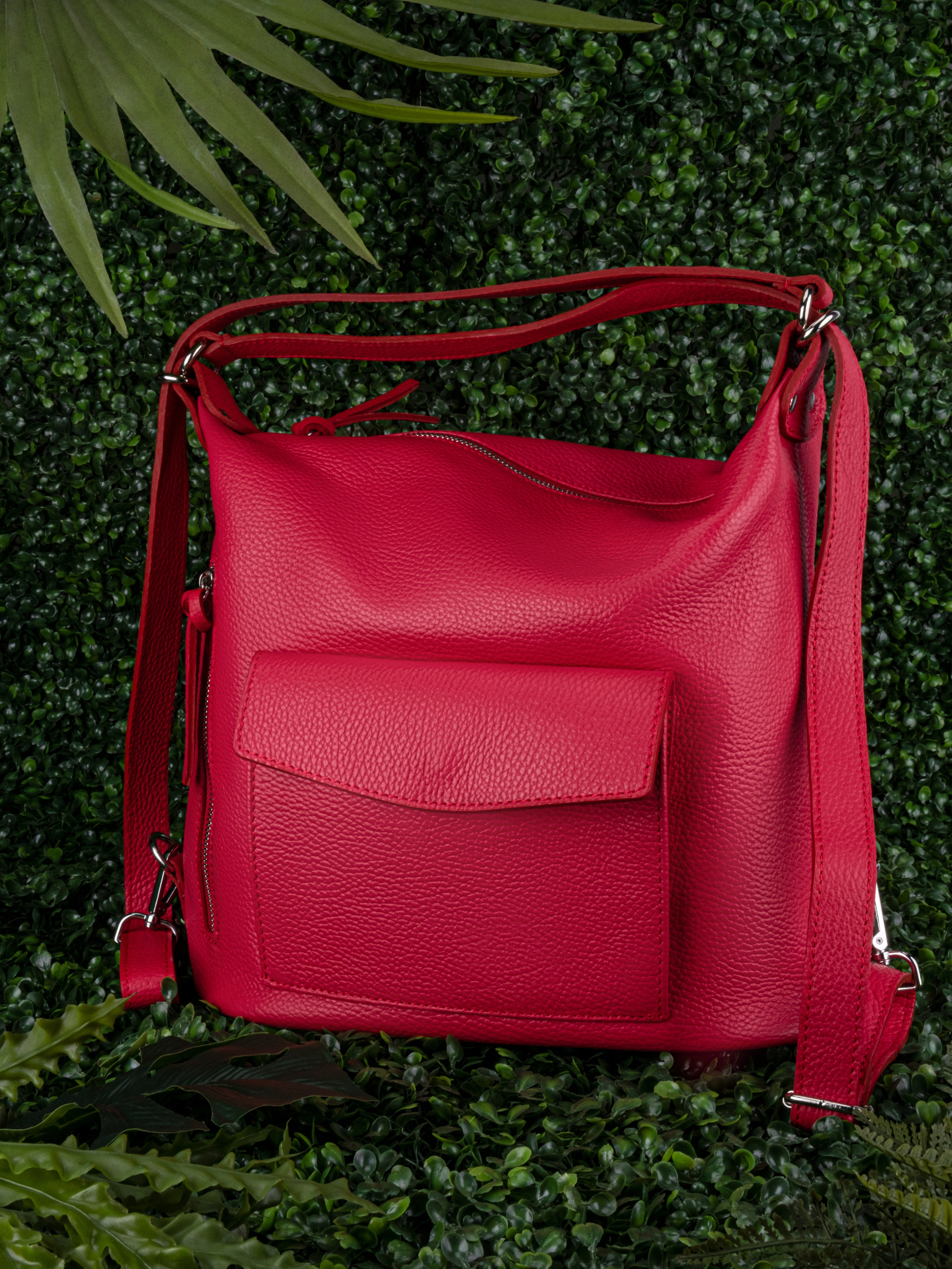 Предметная съёмка сумок для маркетплейсов. Предметный фотограф в Симферополе Антон Катунин