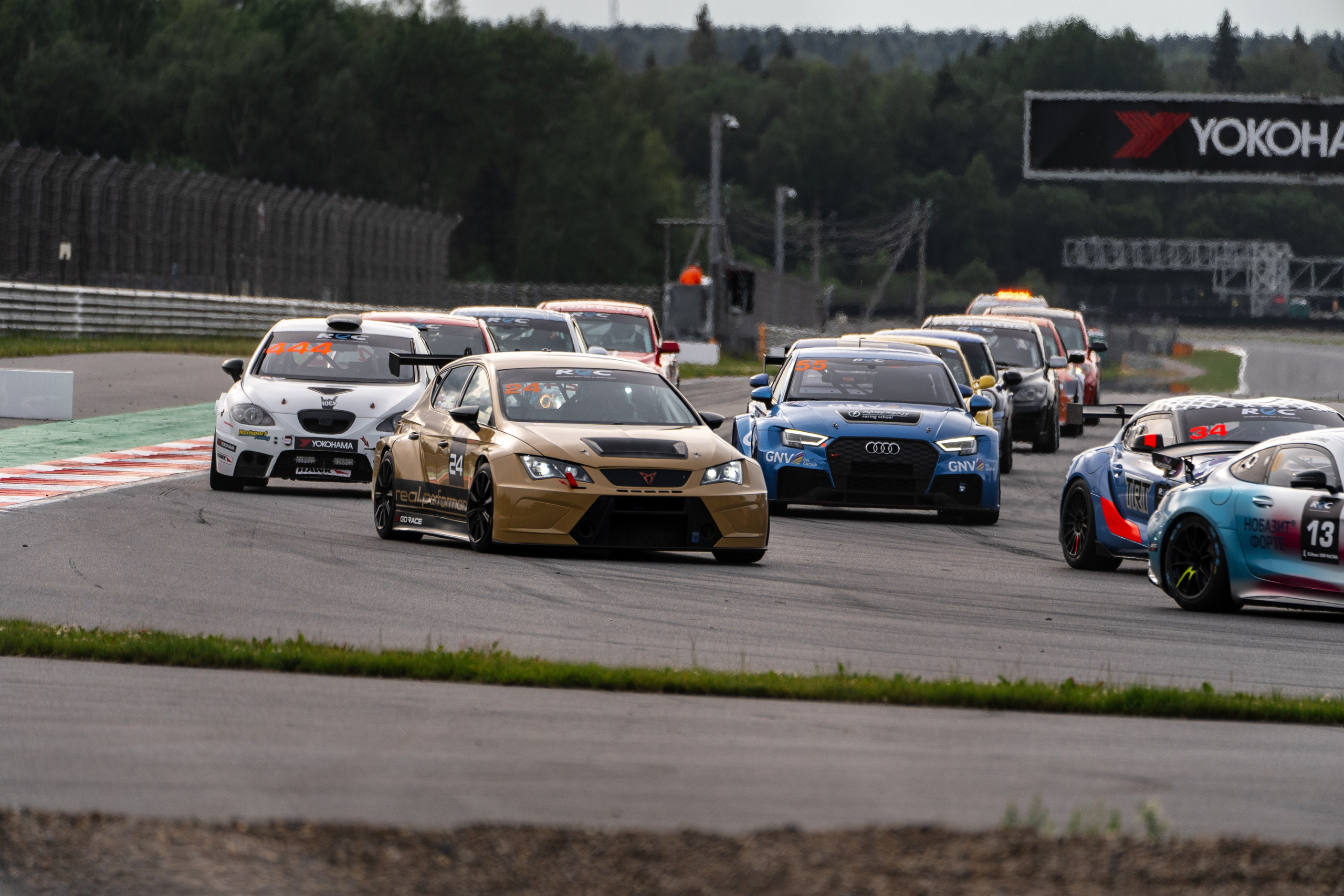 Фото второго этапа Российской серии гонок на выносливость. Фотограф Николай Прокофьев модельные тесты в Москве