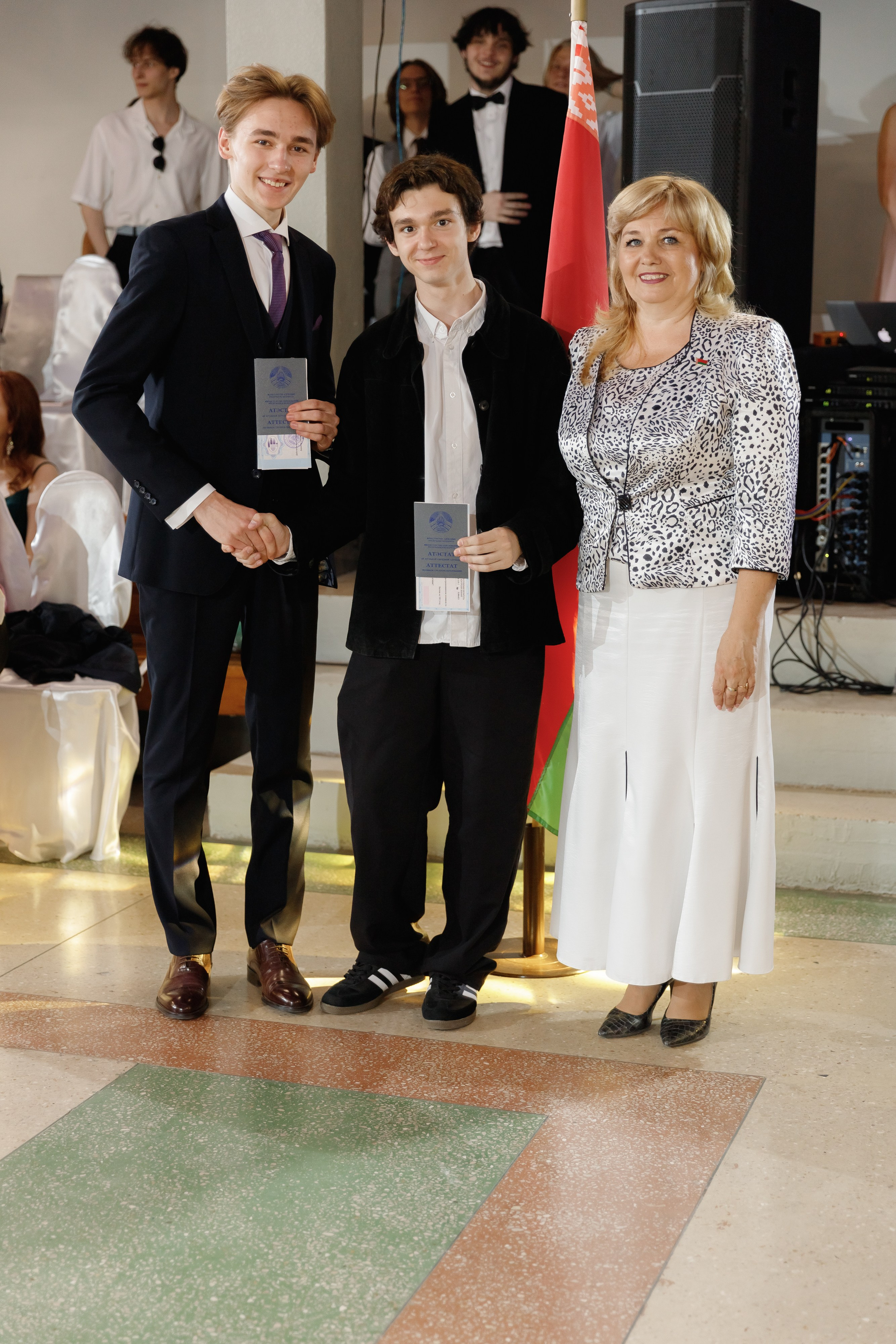 Школьный выпускной 2023 год в Минске. Свадебный фотограф в Минске/Беларуси Сергей Спиридонов