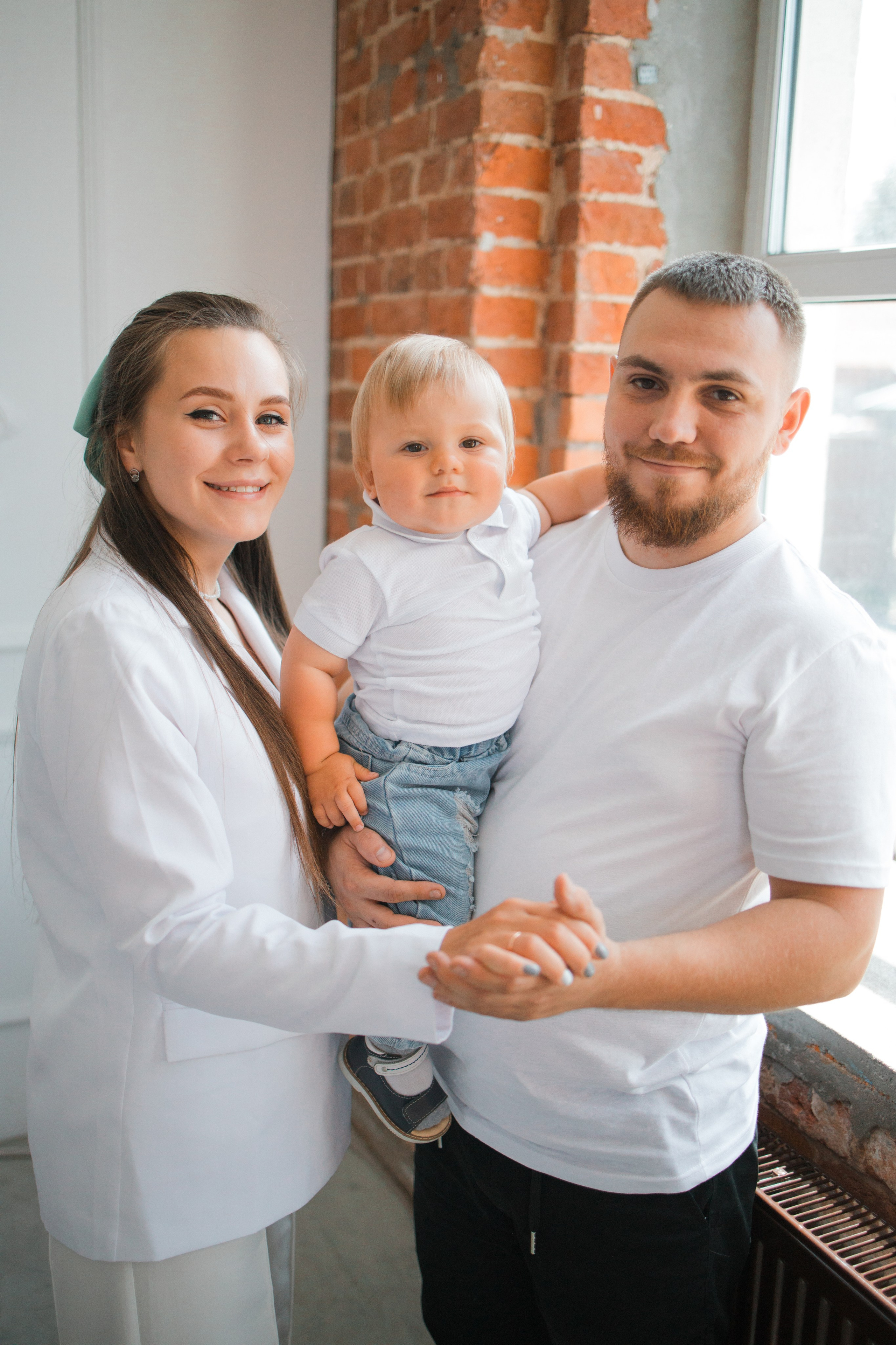 Фотосессия с ребенком в фотостудии. Выпускные альбомы в Серпухове