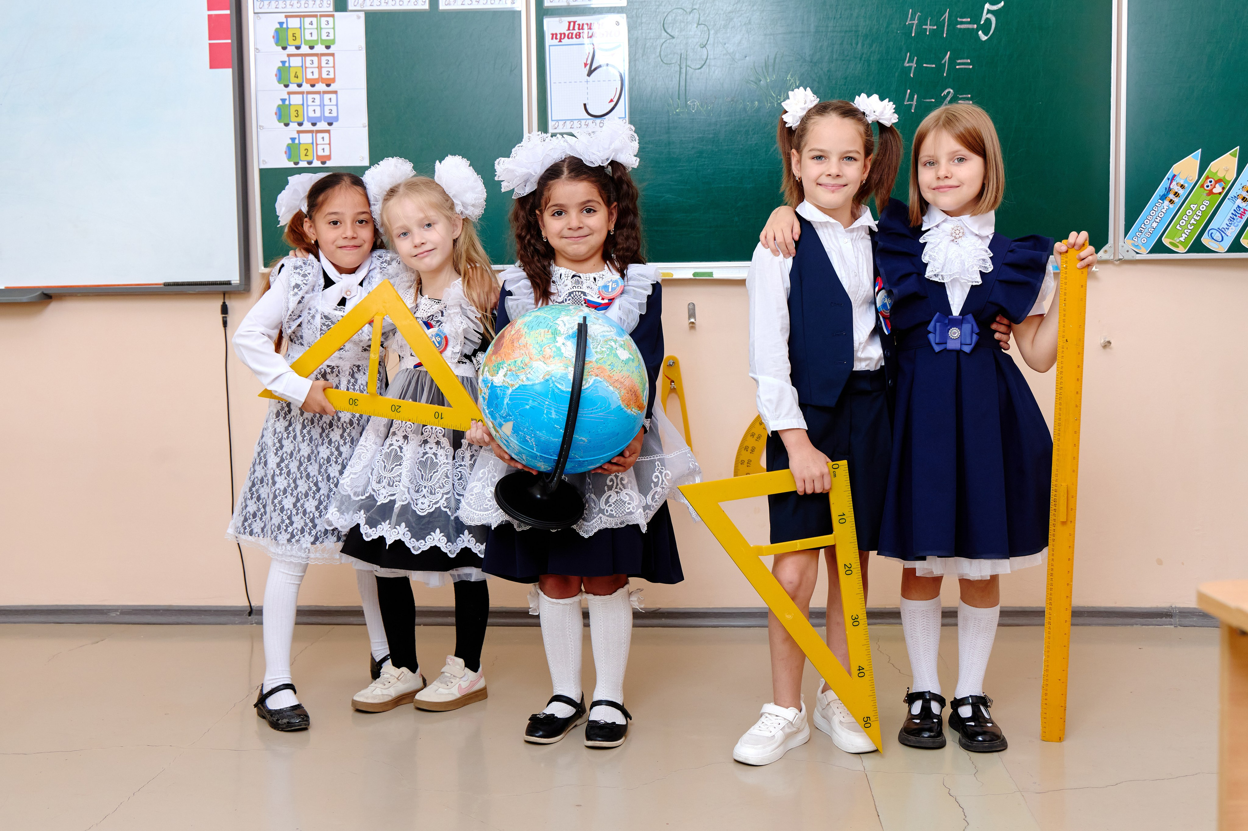 Сьемка репортаж в школе + проект Первоклашка. Фотограф Выпускные альбомы Таганрог Сергей Коробченко