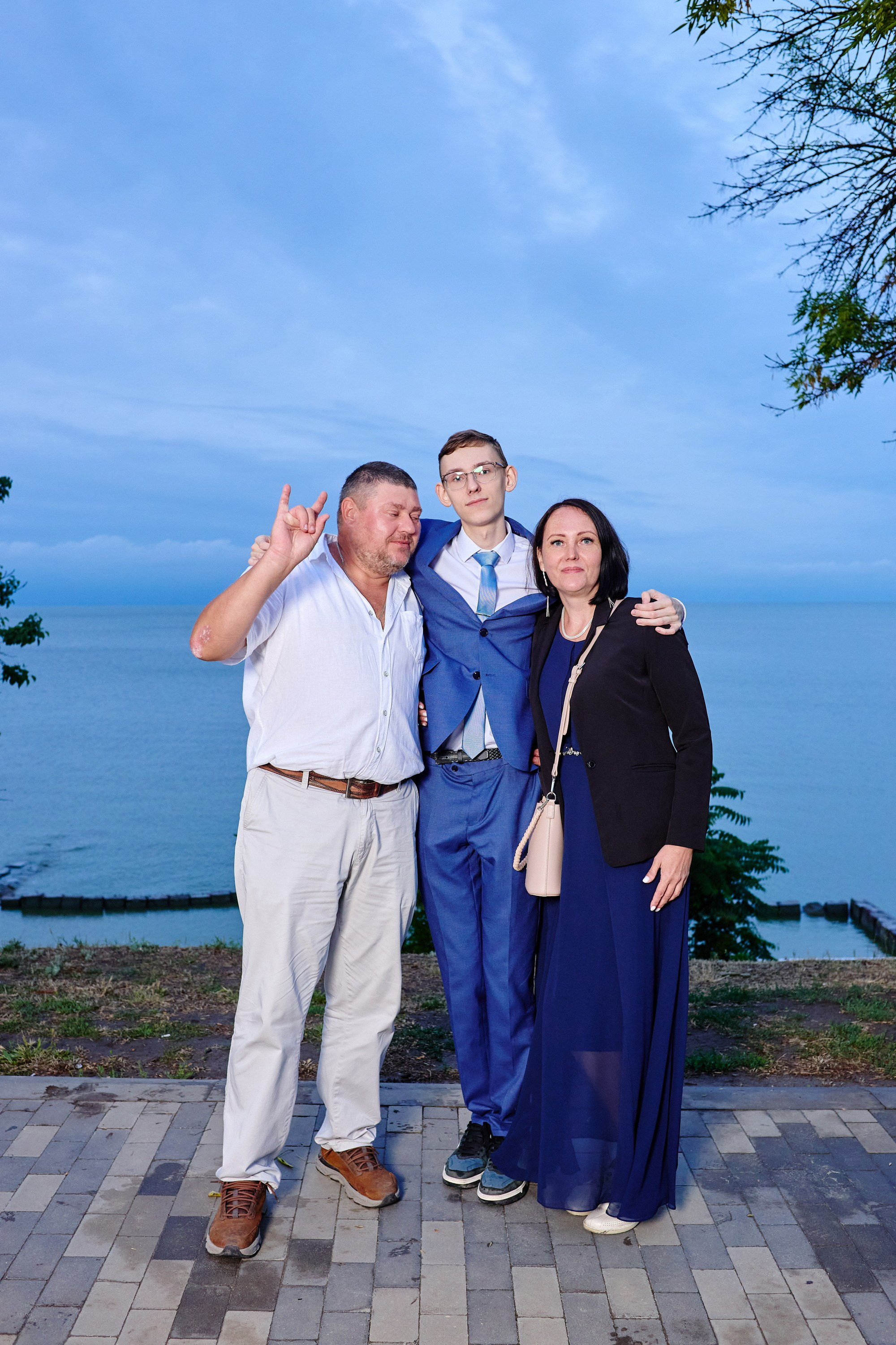 Выпускной 35 Сош. Фотограф Выпускные альбомы Таганрог Сергей Коробченко