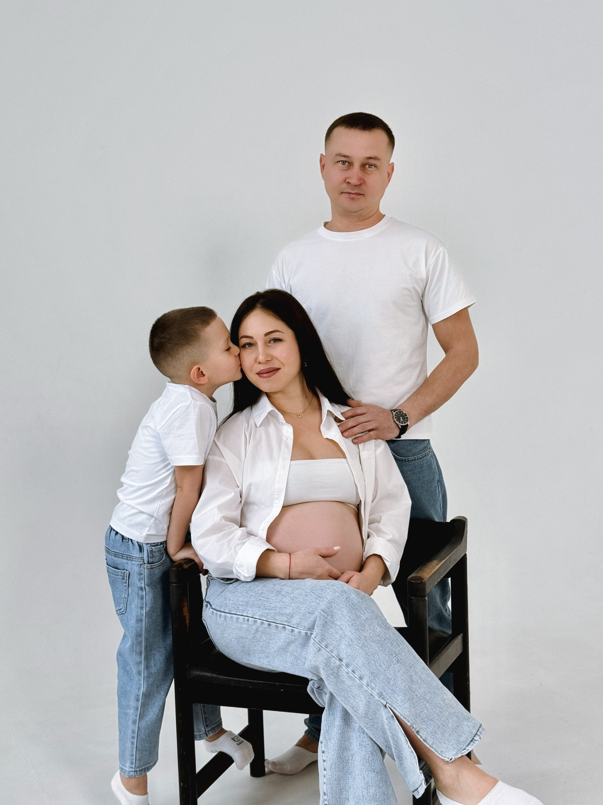 Беременность • гендер-пати • выписки с роддома. Семейный фотограф и рилсмейкер в Симферополе