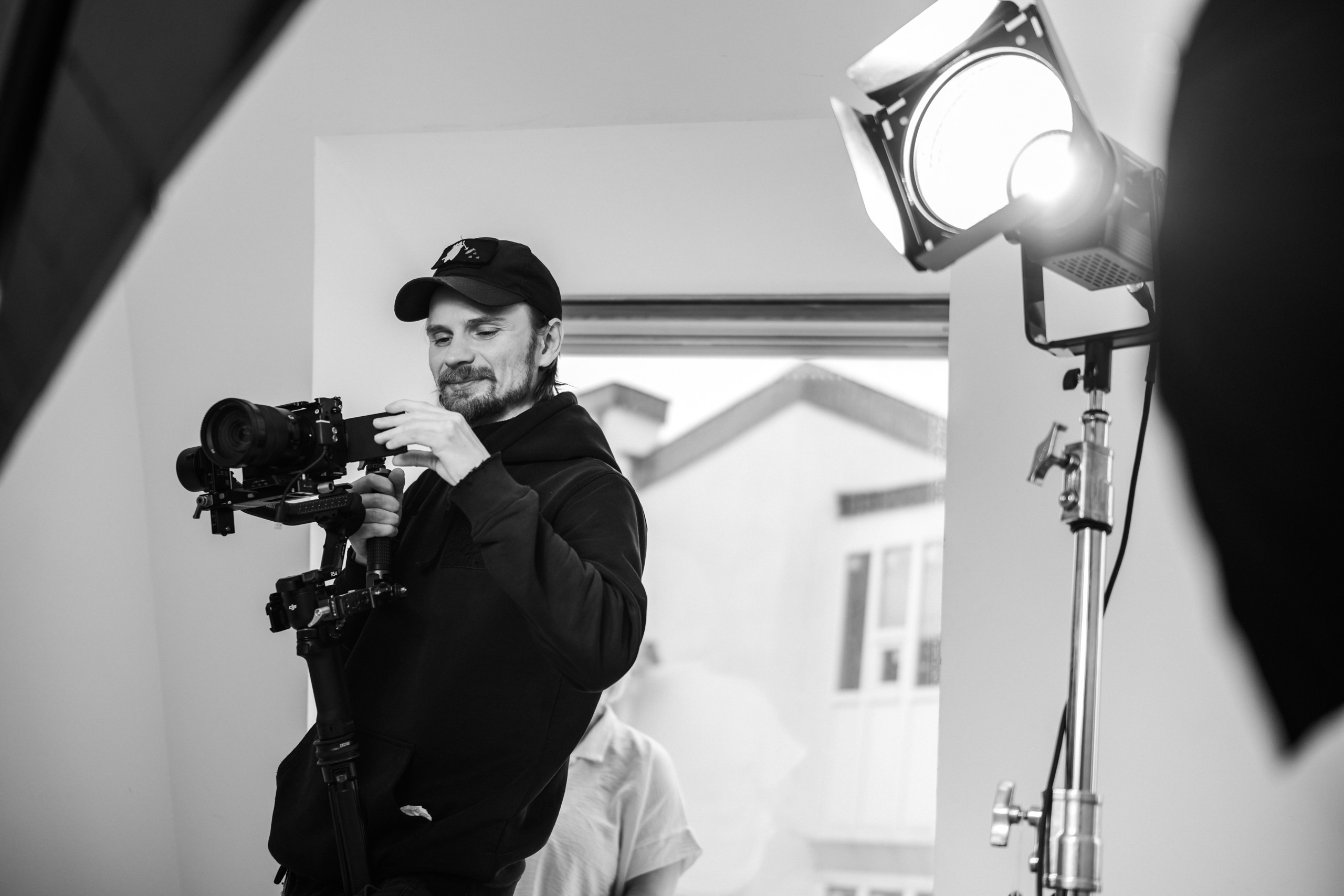 Промо-Сессия КамиLLа на обложку сингла «Дельтаплан». Репортажный фотограф Санкт-Петербург