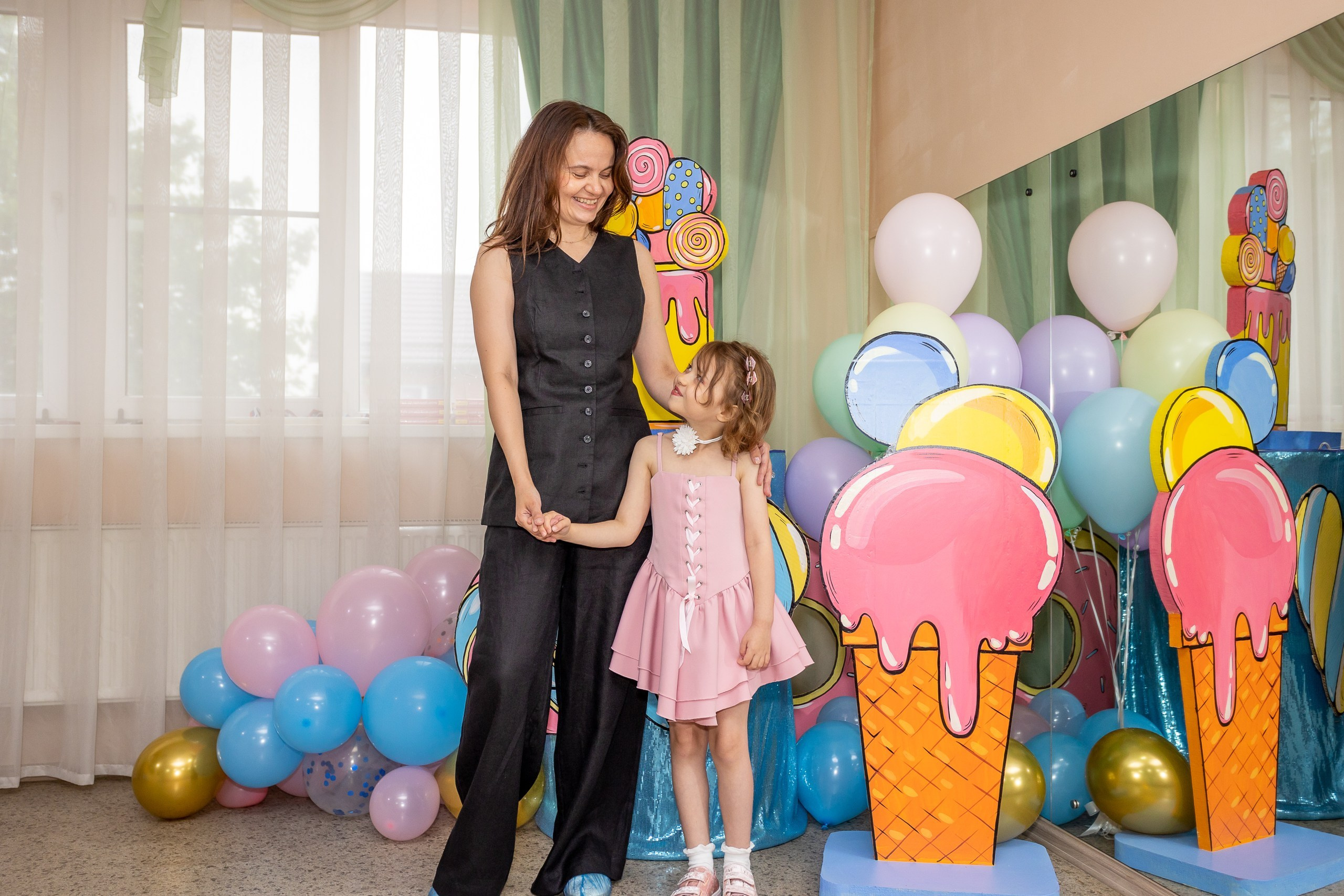 Выпускной Детский сад, 2 часа, 8000. Выпускные альбомы Майкоп, Краснодар Елена Золотарева