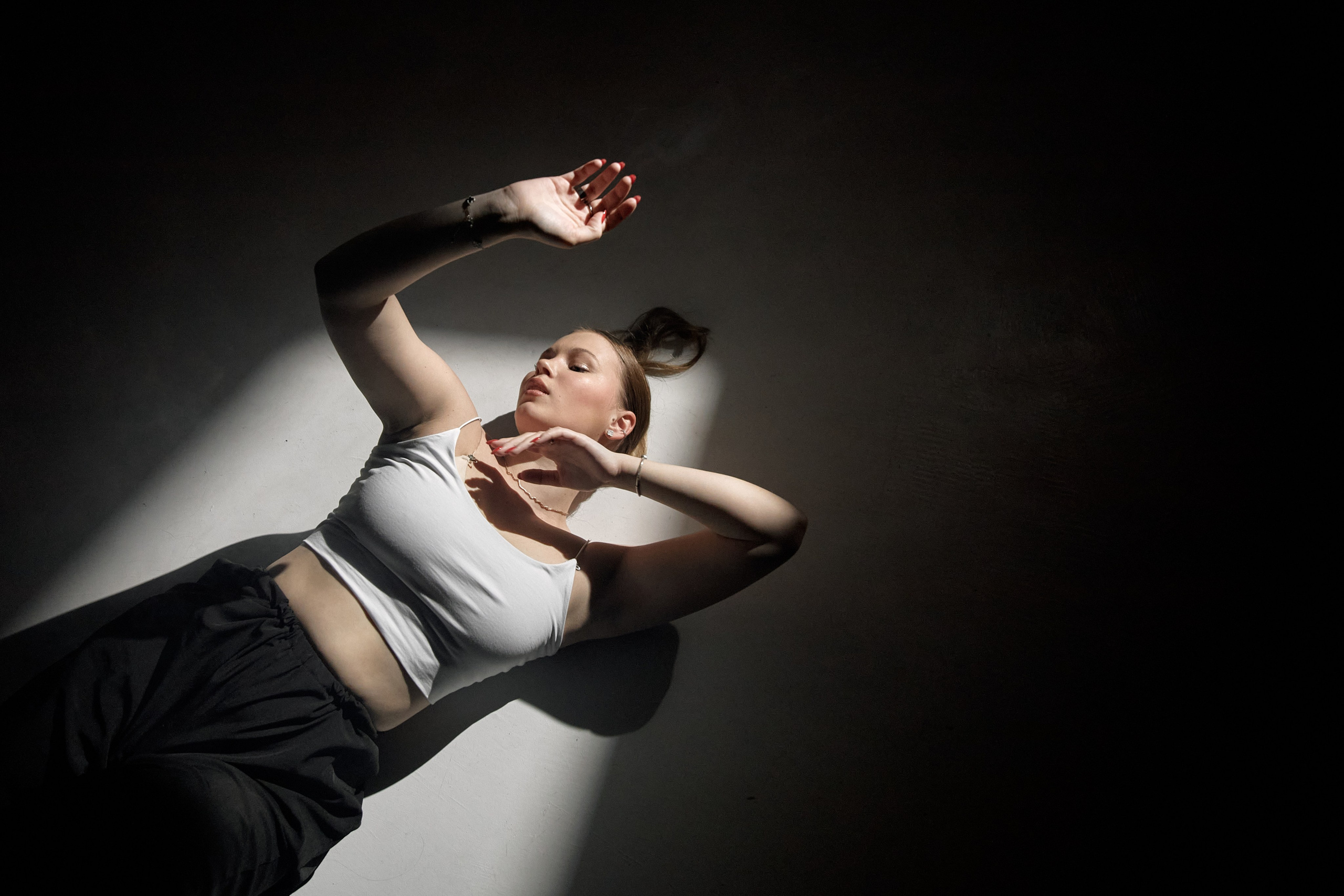 Танец. Фотограф Алексей Яковлев