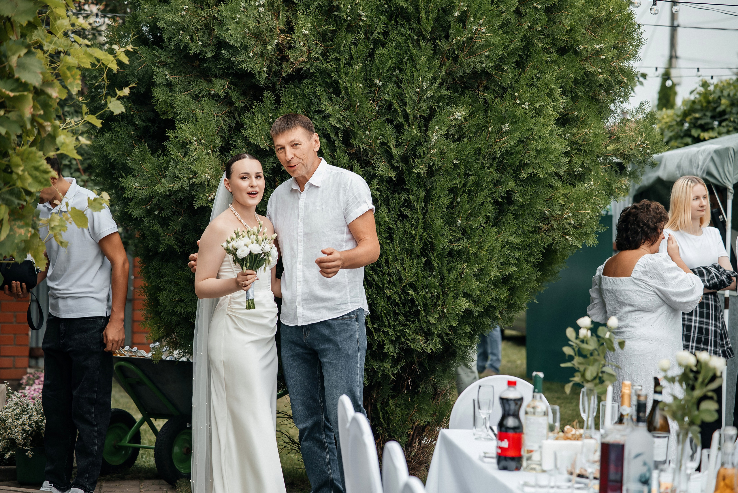 «Свадьба Даши и Артема». Школьный фотограф в Валуйках. Фотосессии для выпускников и изготовление выпускных альбомов в городе Валуйки и в Белгородской области