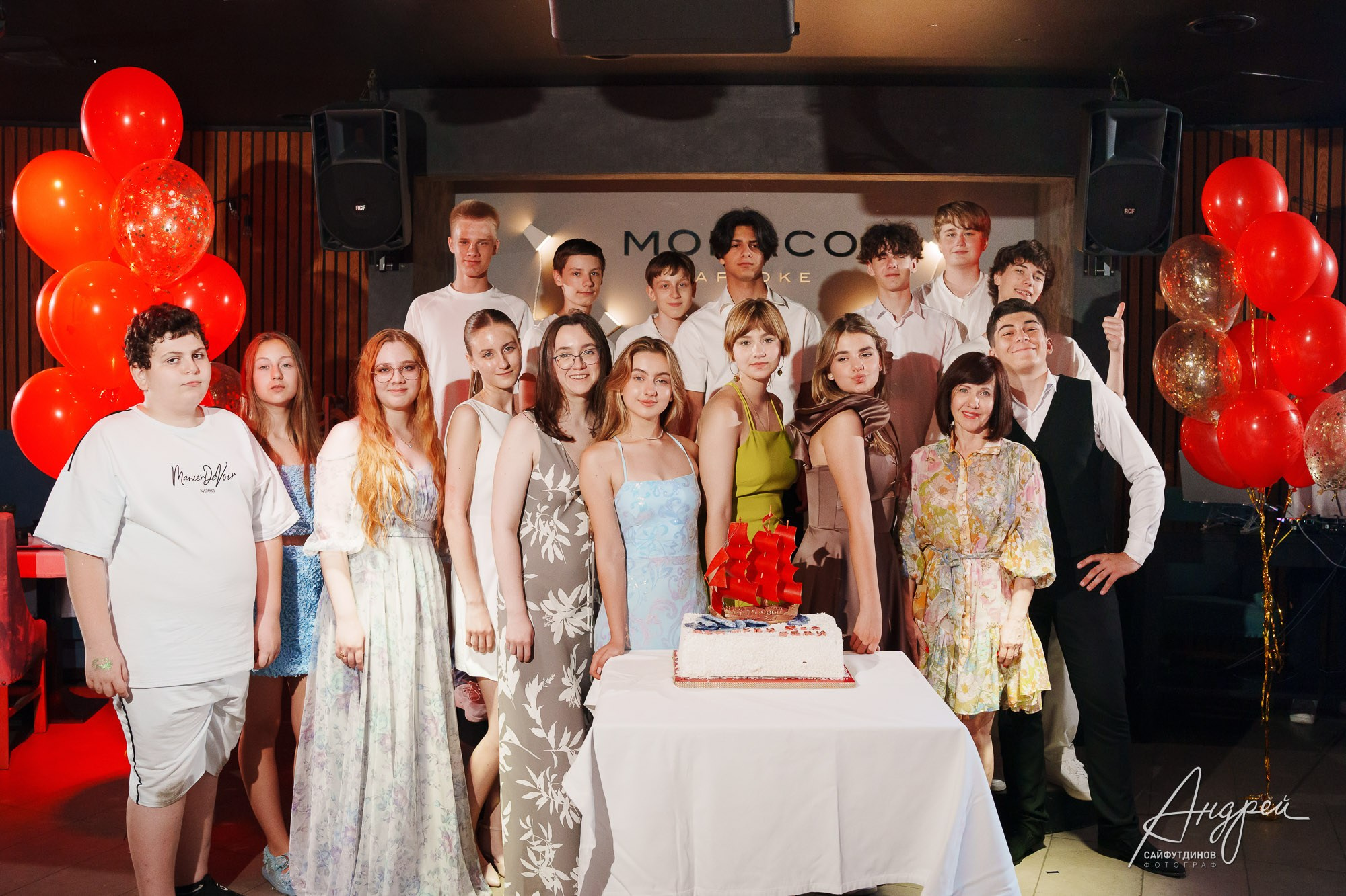 Выпускной 9а Азъбукаведи. Свадебный и семейный фотограф в Ростове-на-Дону. Андрей Сайфутдинов