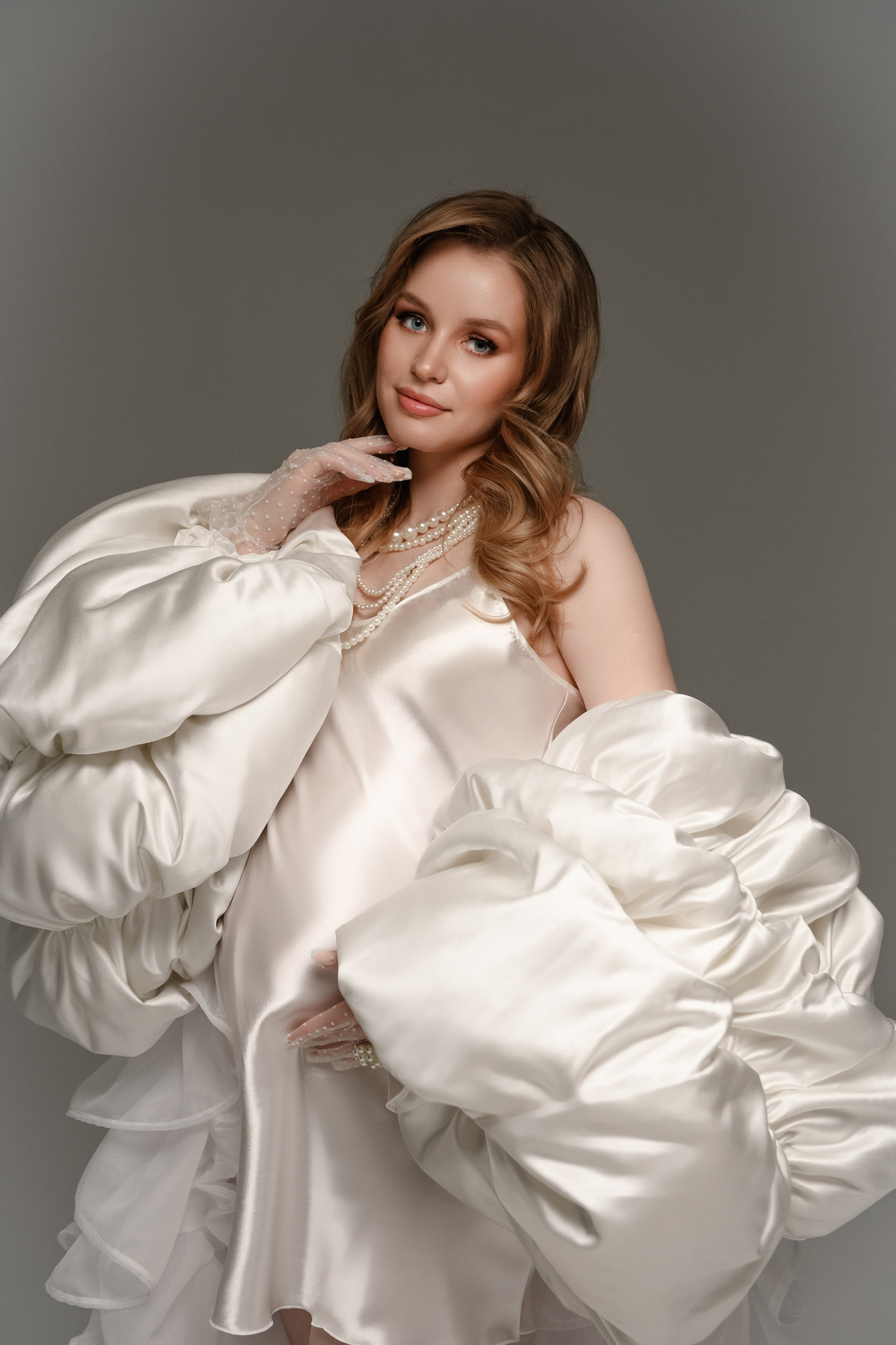 Платье и накидка. Фотограф Анна Качан