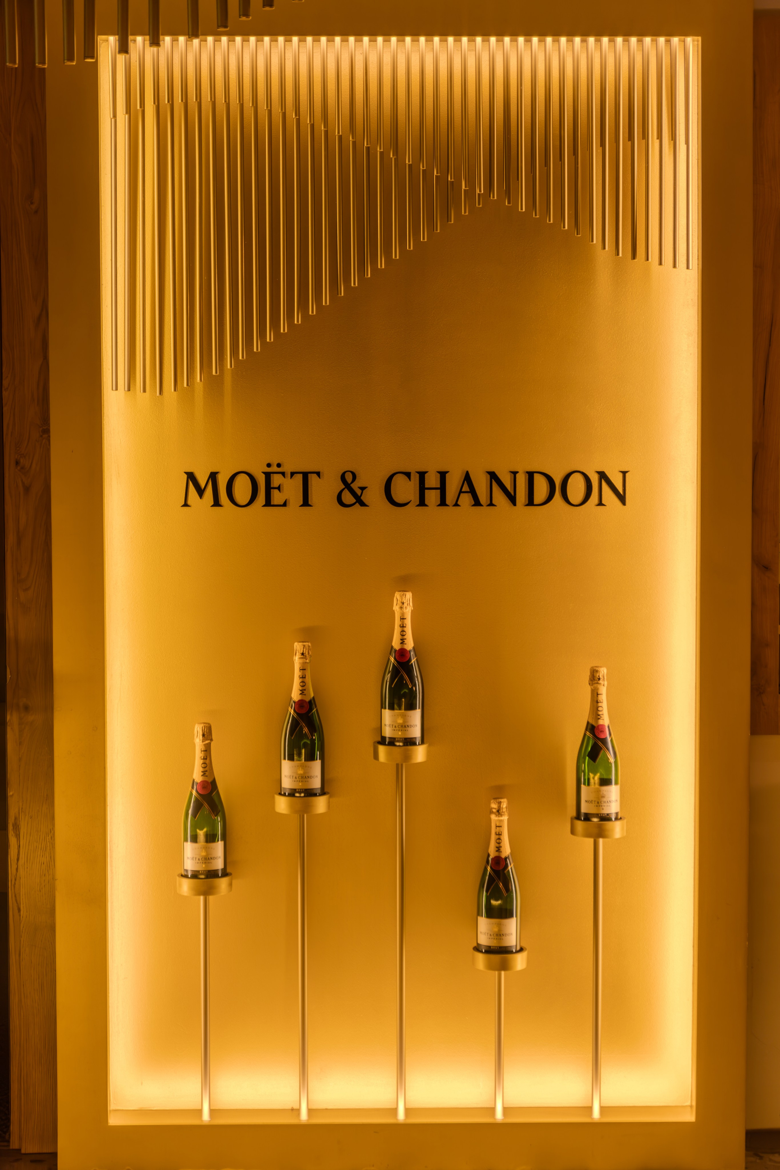 Интерьеры и Экстерьеры. Портреты и репортажные съемки с душой: ваш уникальный момент в объективе Руфата, профессионального фотографа Алматы