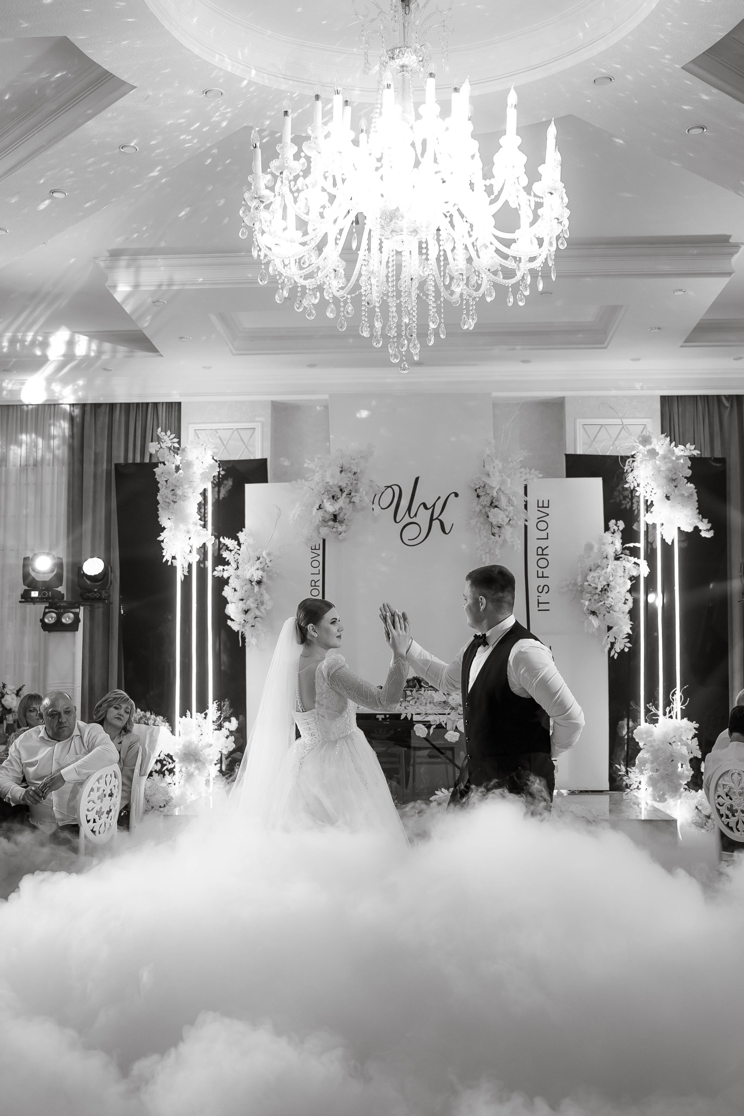 Илья, Ксения и счастливый, дождливый день. Свадебный и семейный фотограф