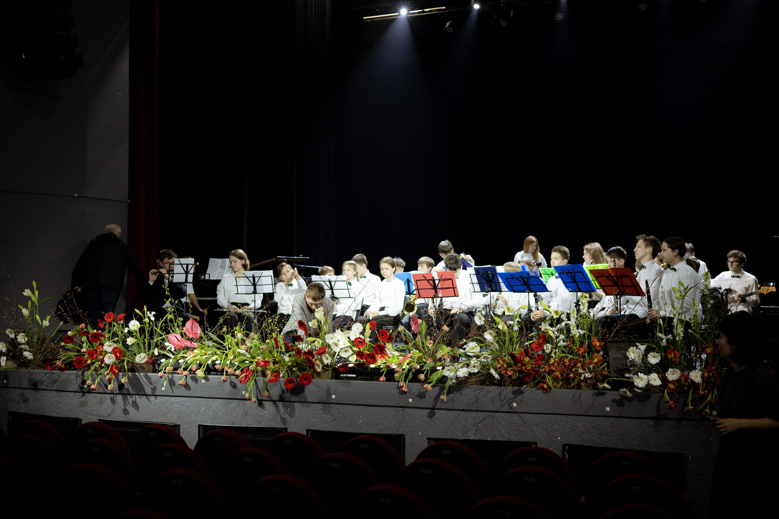 Оформление Отчетного концерта Музыкальной школы Глазунова. Оформление свадеб, декор свадеб Вера Маркова, Москва